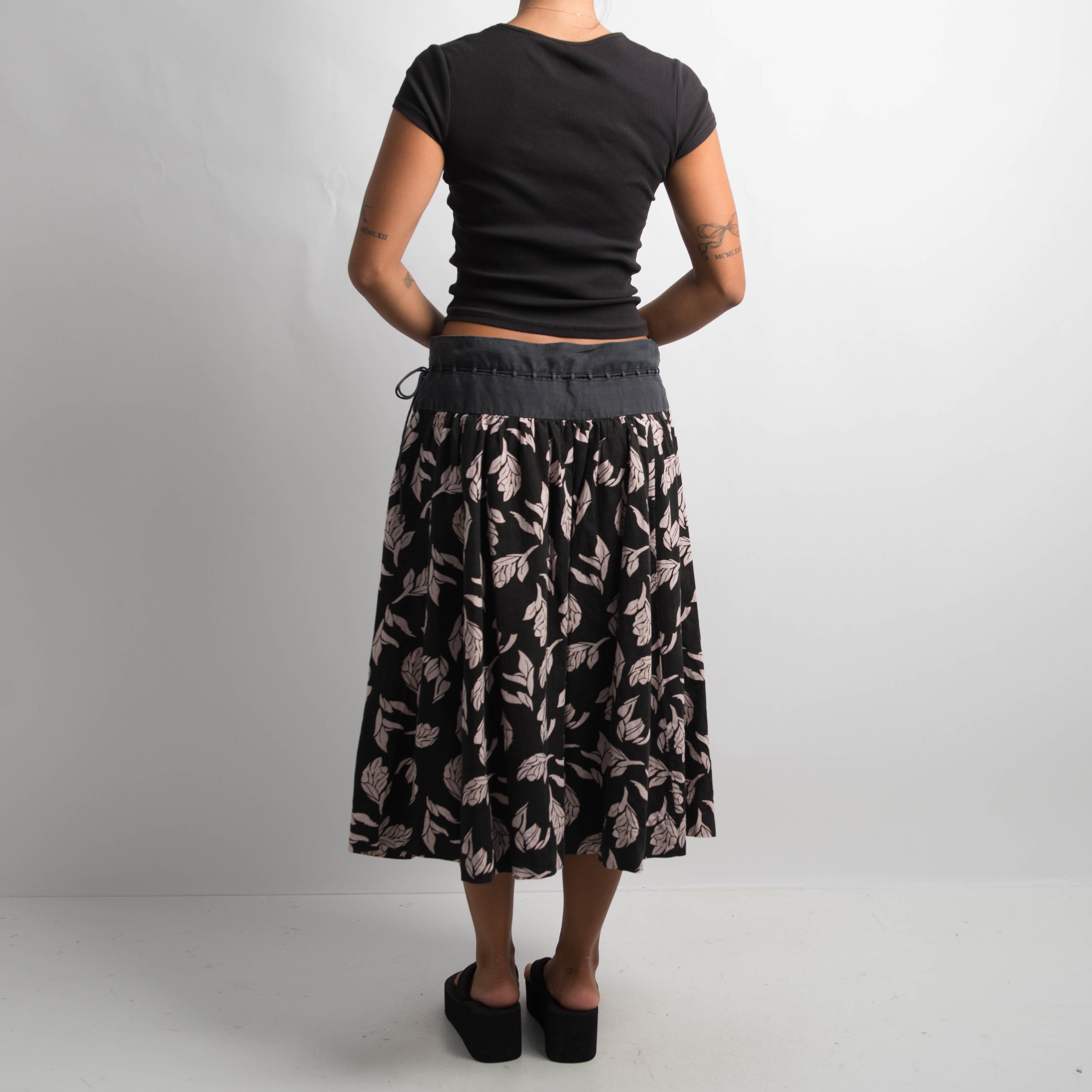 FLORAL LINEN SKIRT