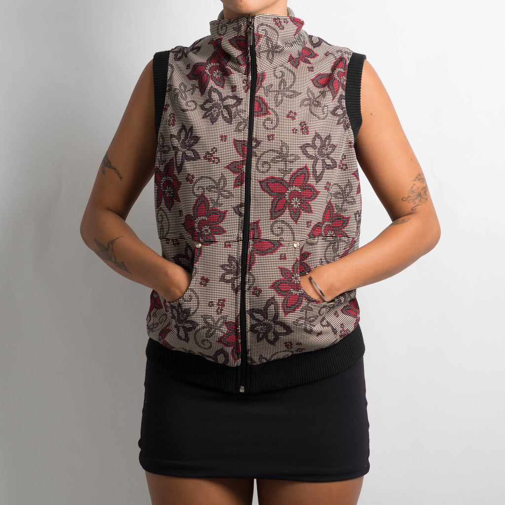 FLORAL SLEEVELESS VEST