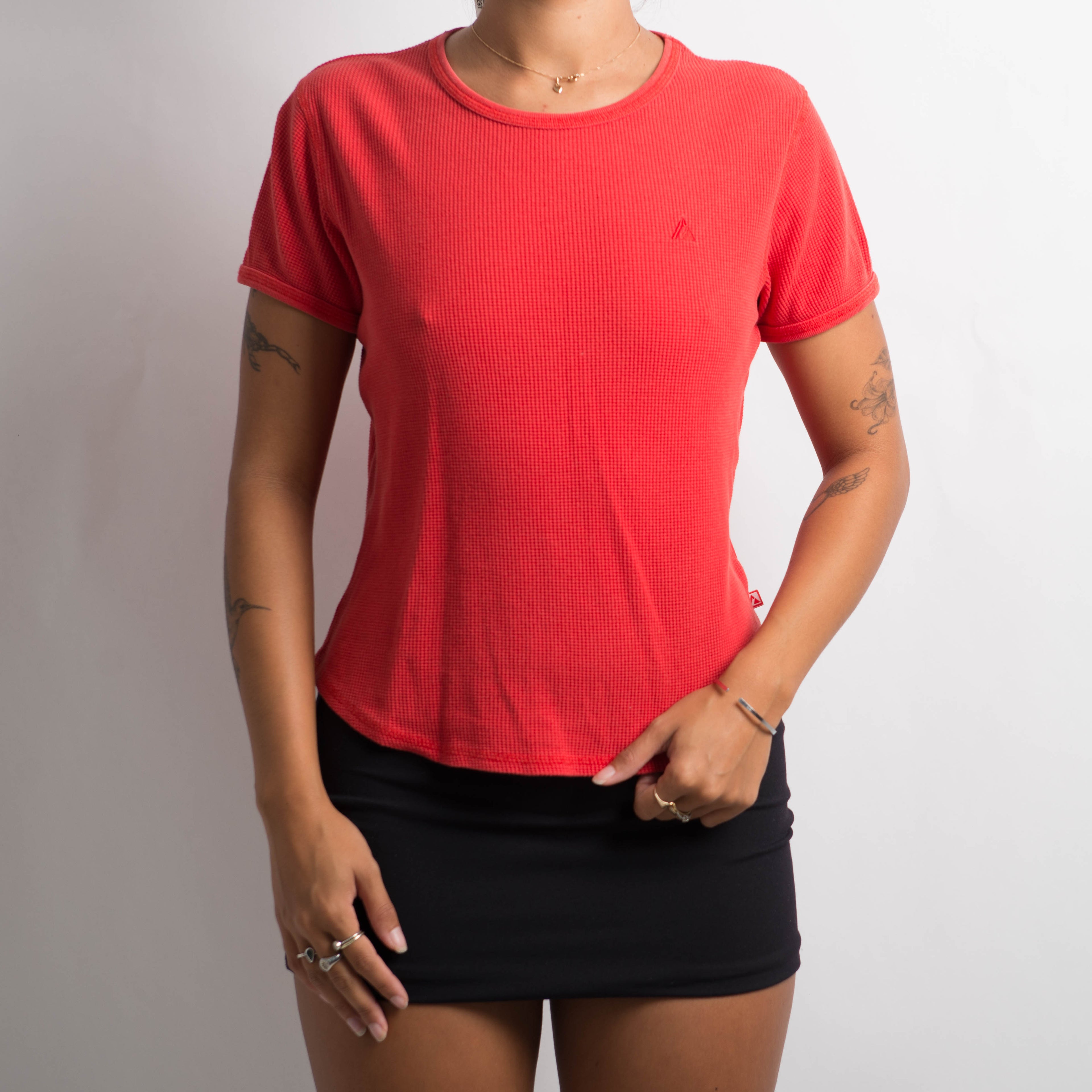 RED TEXTURED TSHIRT