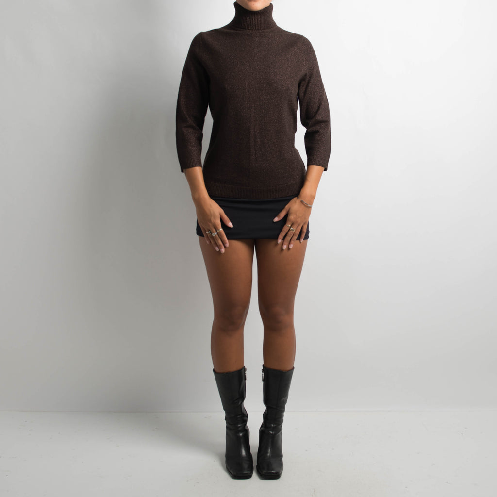 METALLIC TURTLENECK TOP
