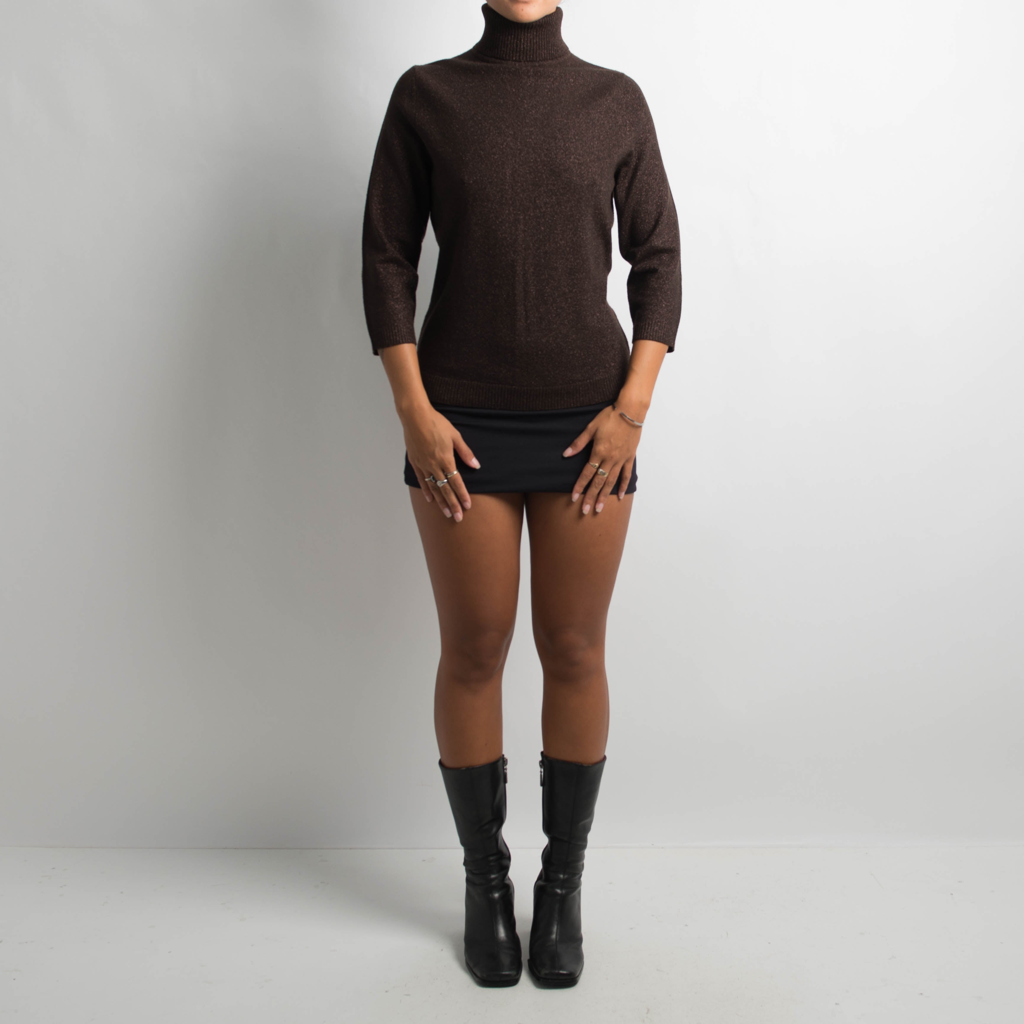 METALLIC TURTLENECK TOP