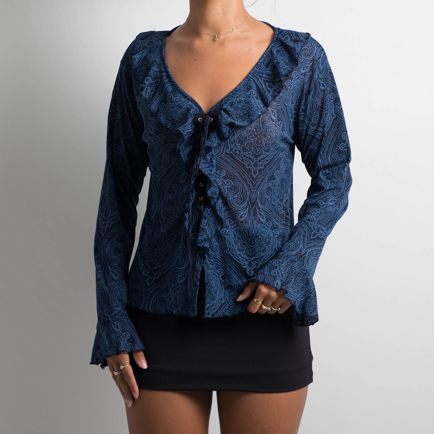 BLUE PAISLEY MESH LONG SLEEVE