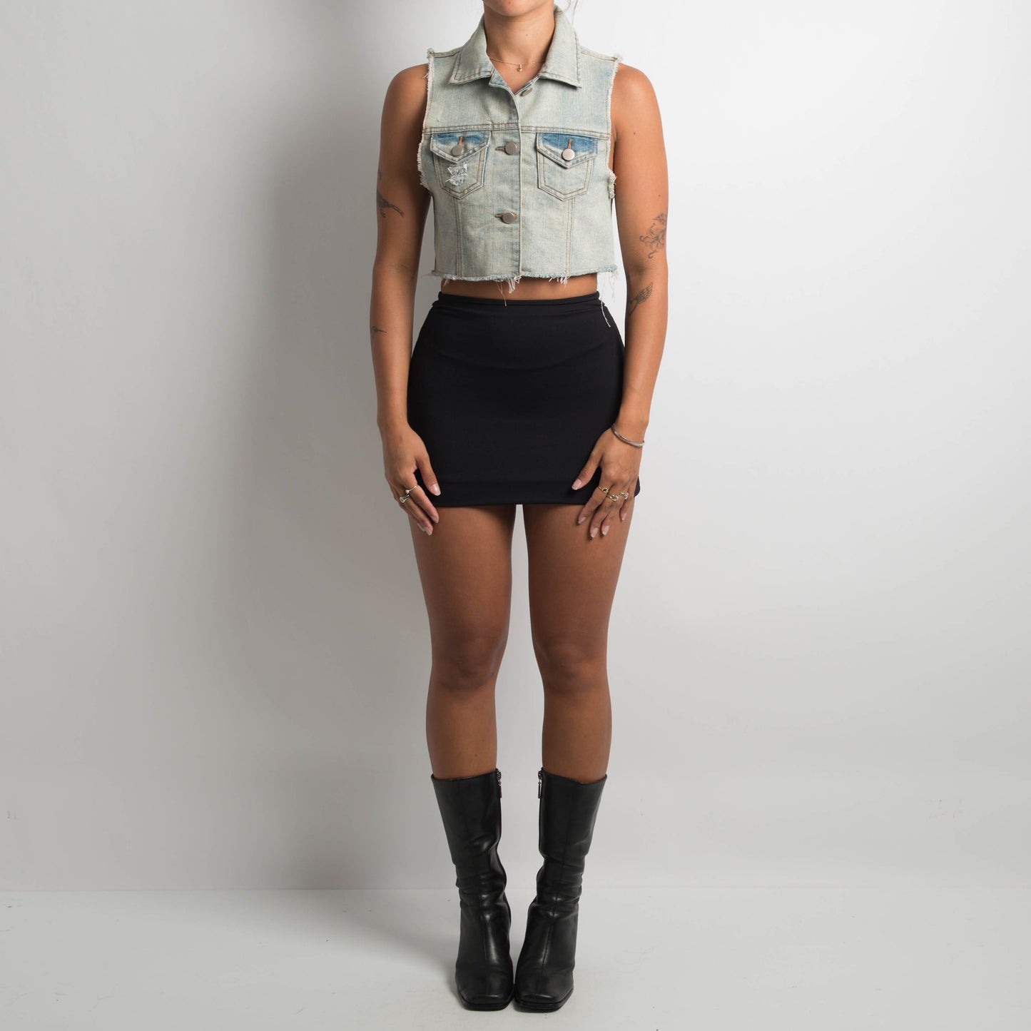 FADED CROPPED DENIM VEST