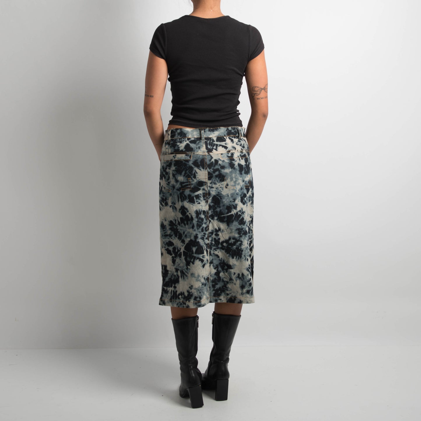 ACID WASH PATTERNED MIDI SKIRT