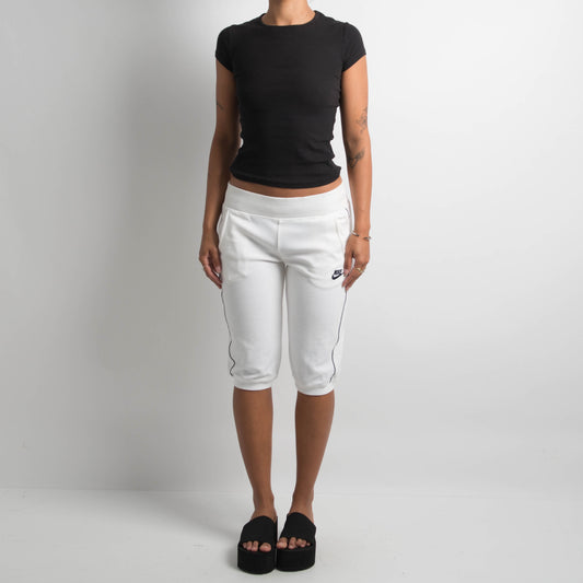 WHITE CROPPED LOUNGE PANTS