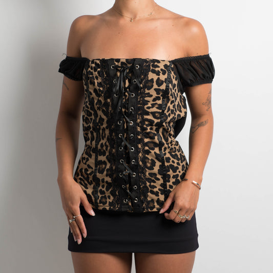 ANIMAL PRINT LACE UP TOP