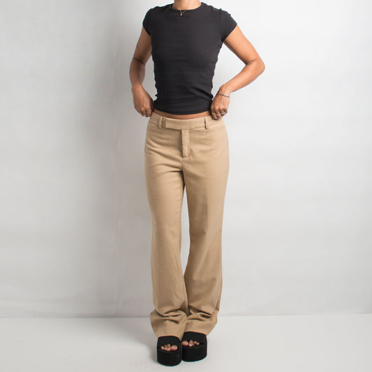 PANTALON BOOTCUT BEIGE