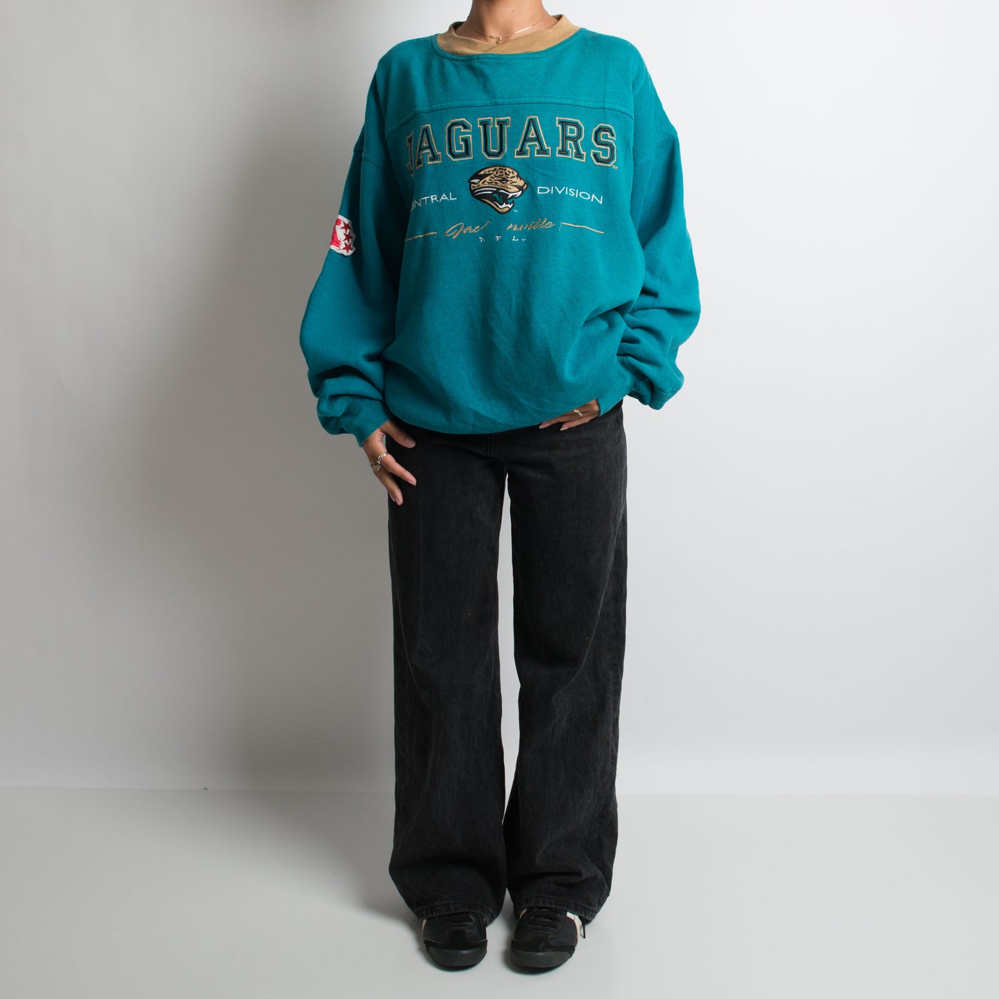 JAGUARS CREWNECK