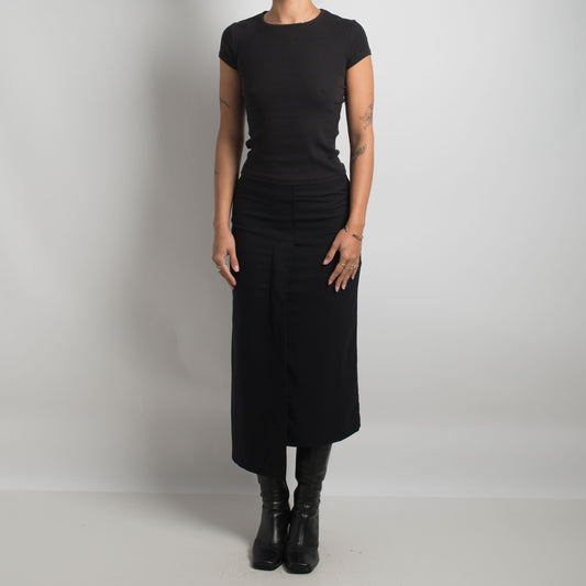 BLACK ASYMMETRIC SKIRT