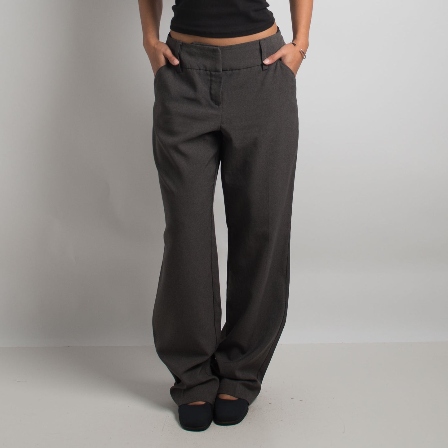 PANTALON GRIS CLASSIQUE