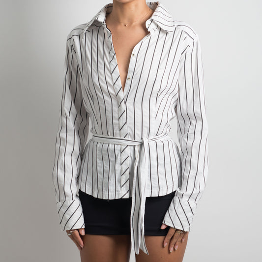 BLOUSE BLANCHE À RAYURES