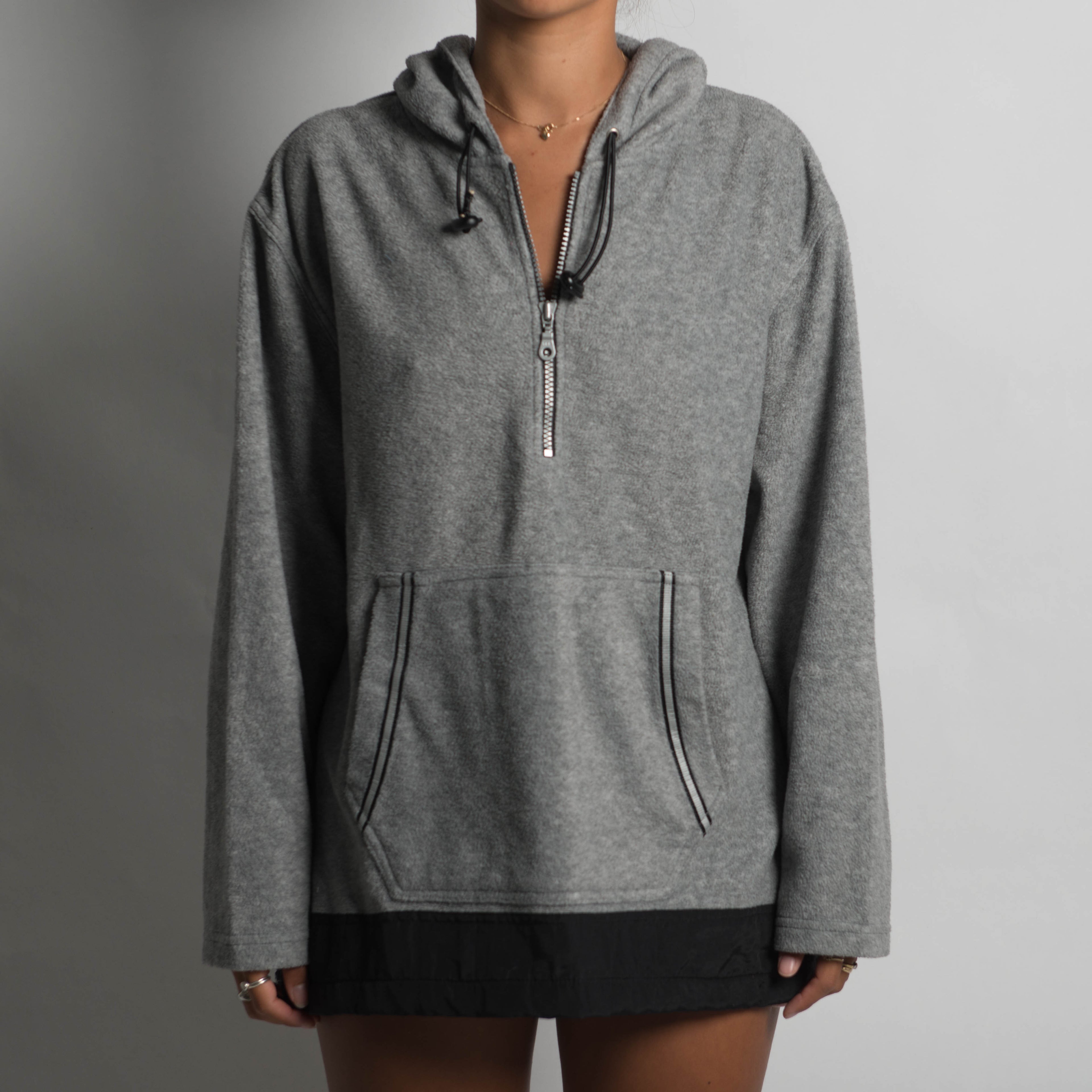 GREY QUARTER ZIP SWEATER