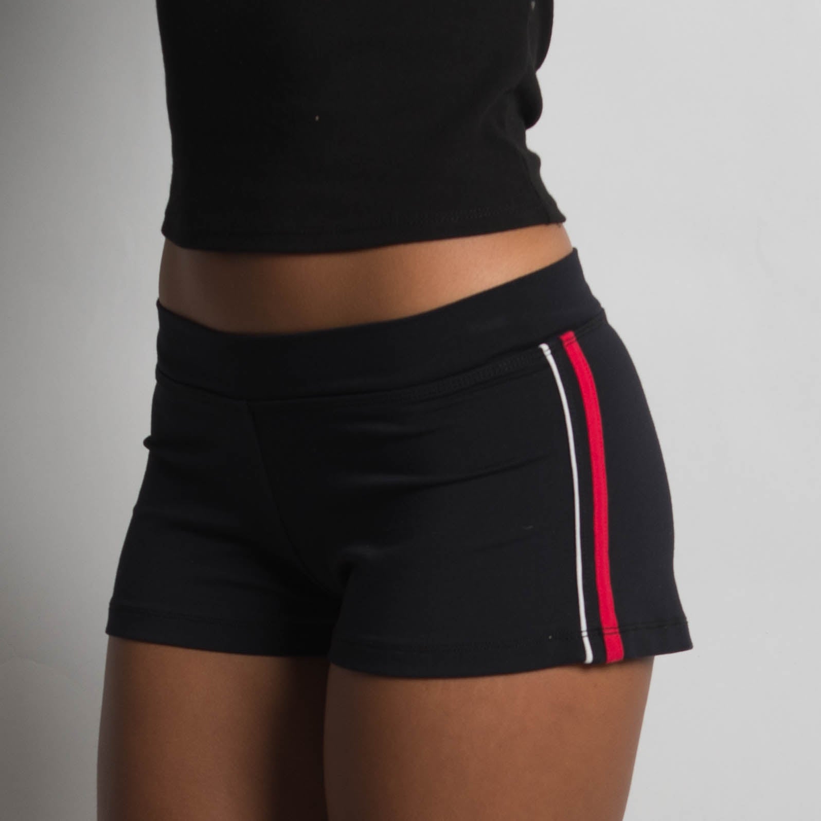 RED STRIPE KICK SHORTS