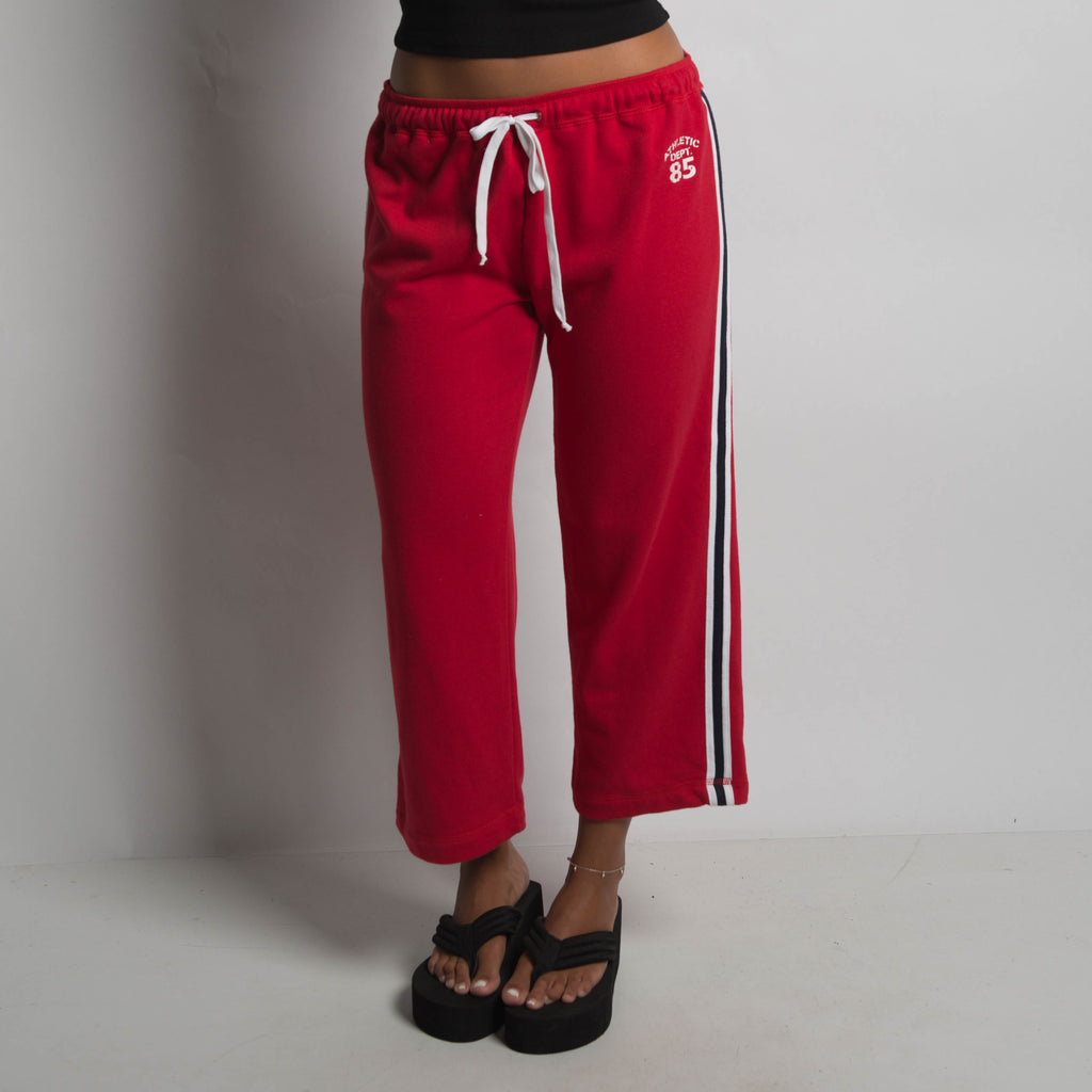 RED CROP SWEATPANTS