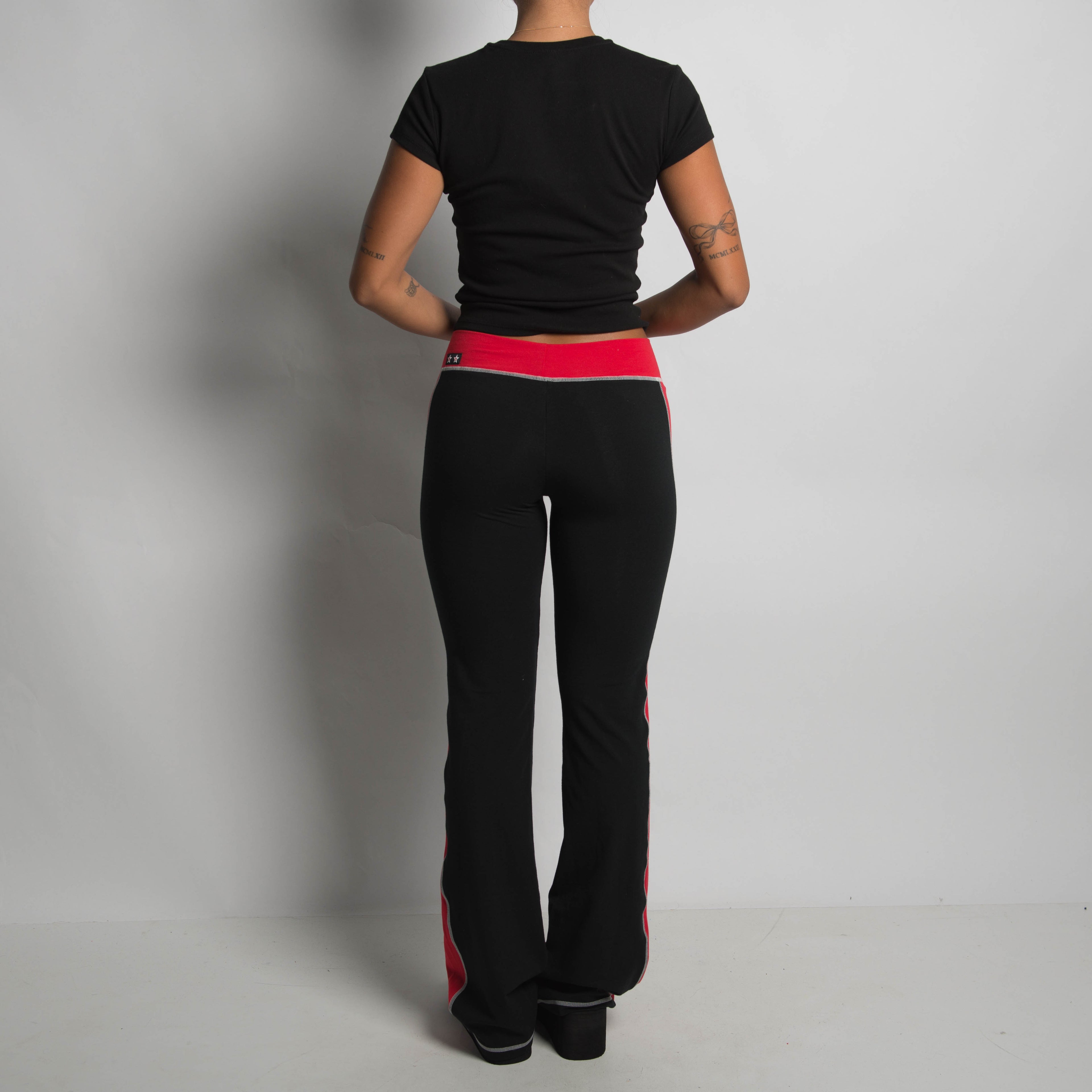 RED PANEL FLARED LEGGINGS