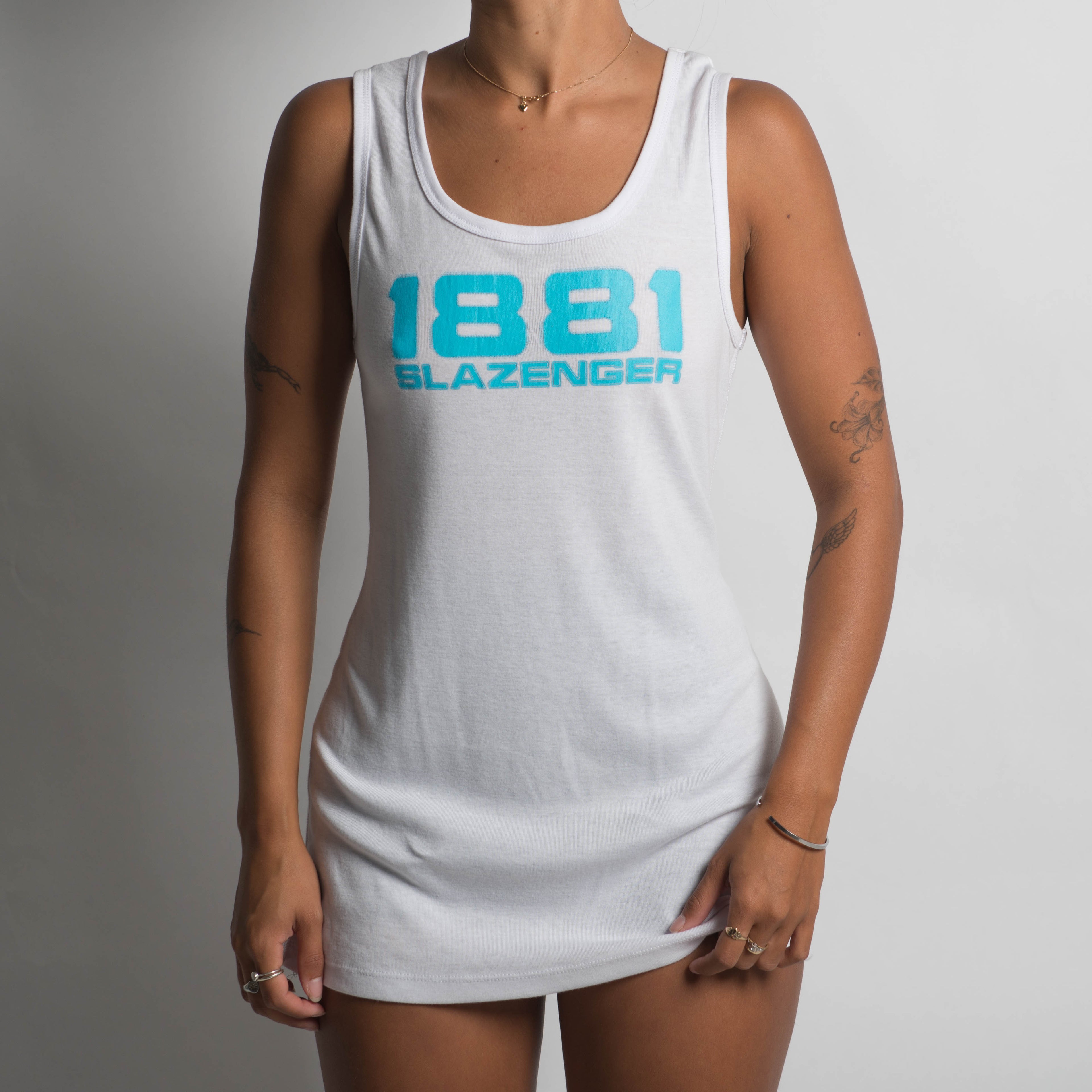 WHITE LONGLINE TANK TOP