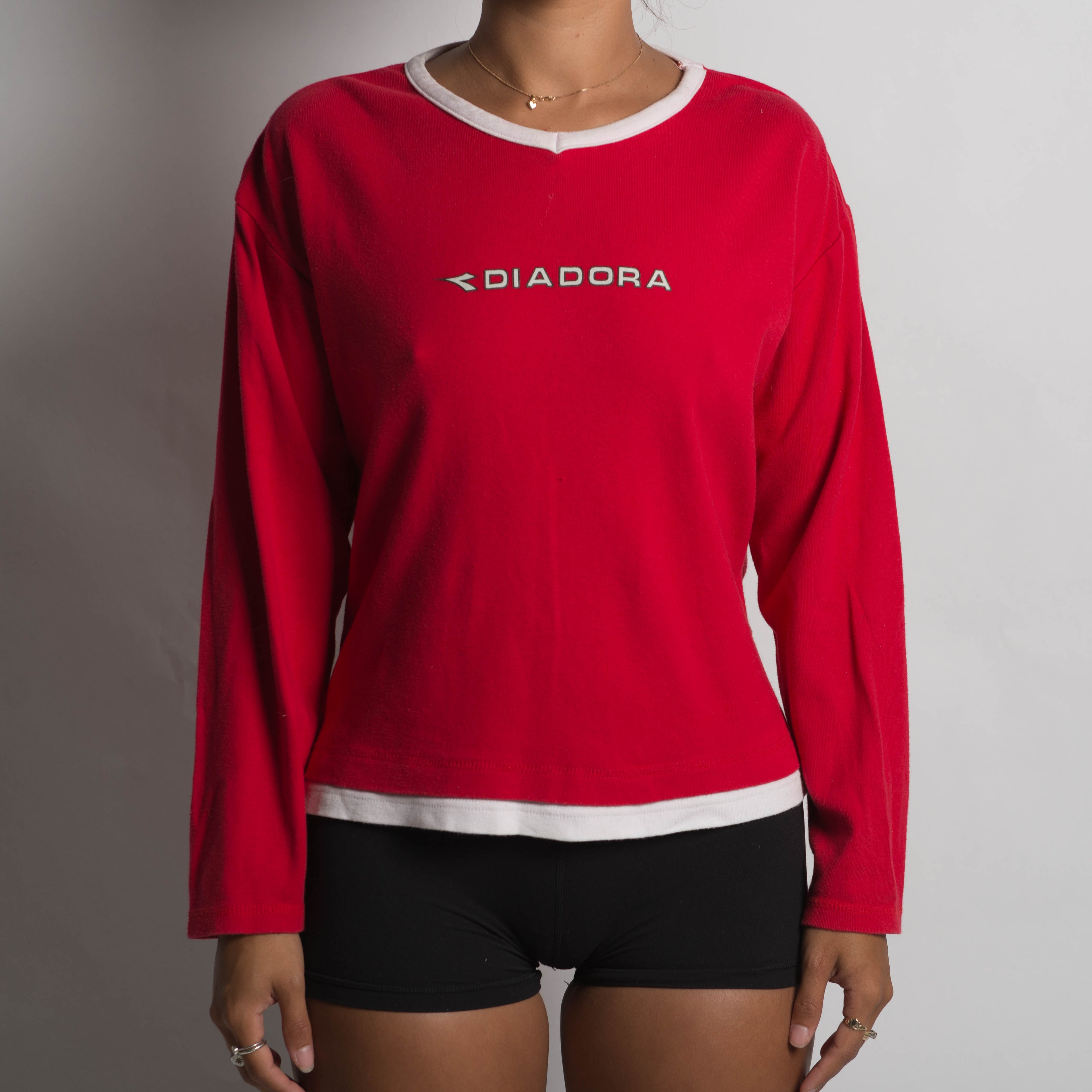 RED LONG SLEEVE TOP