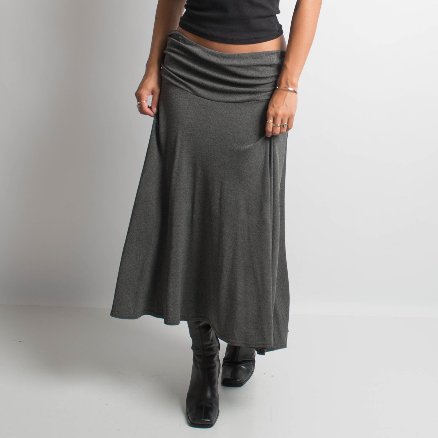 GREY MIDI SKIRT