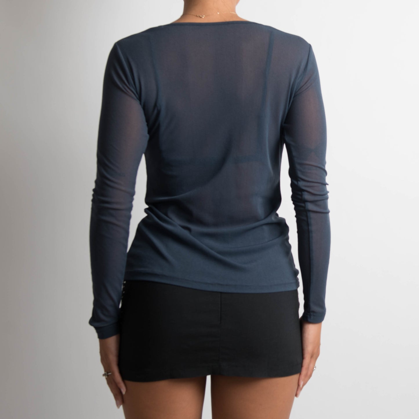 NAVY MESH LONG SLEEVE