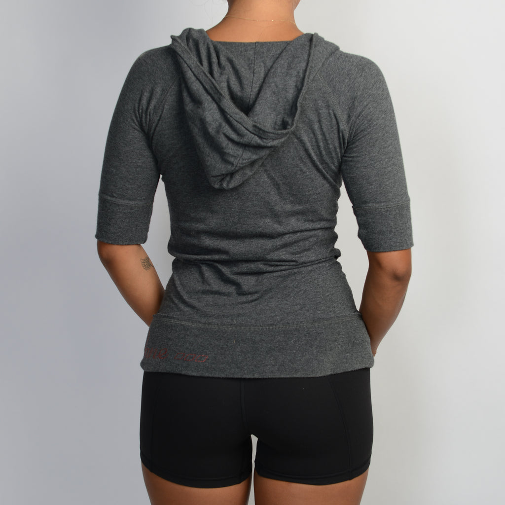 CHARCOAL HOODED TOP