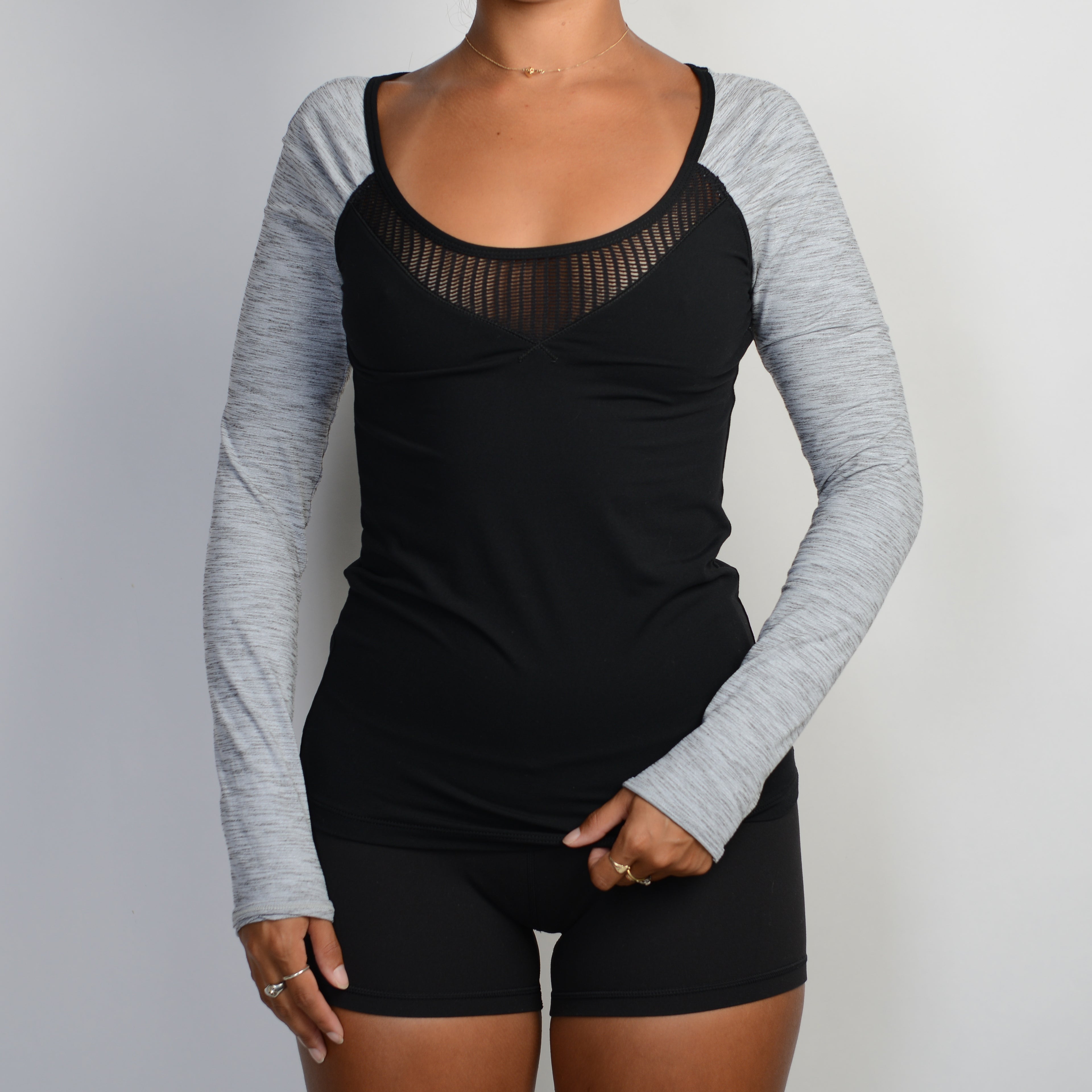 NYLON LONG SLEEVE TOP