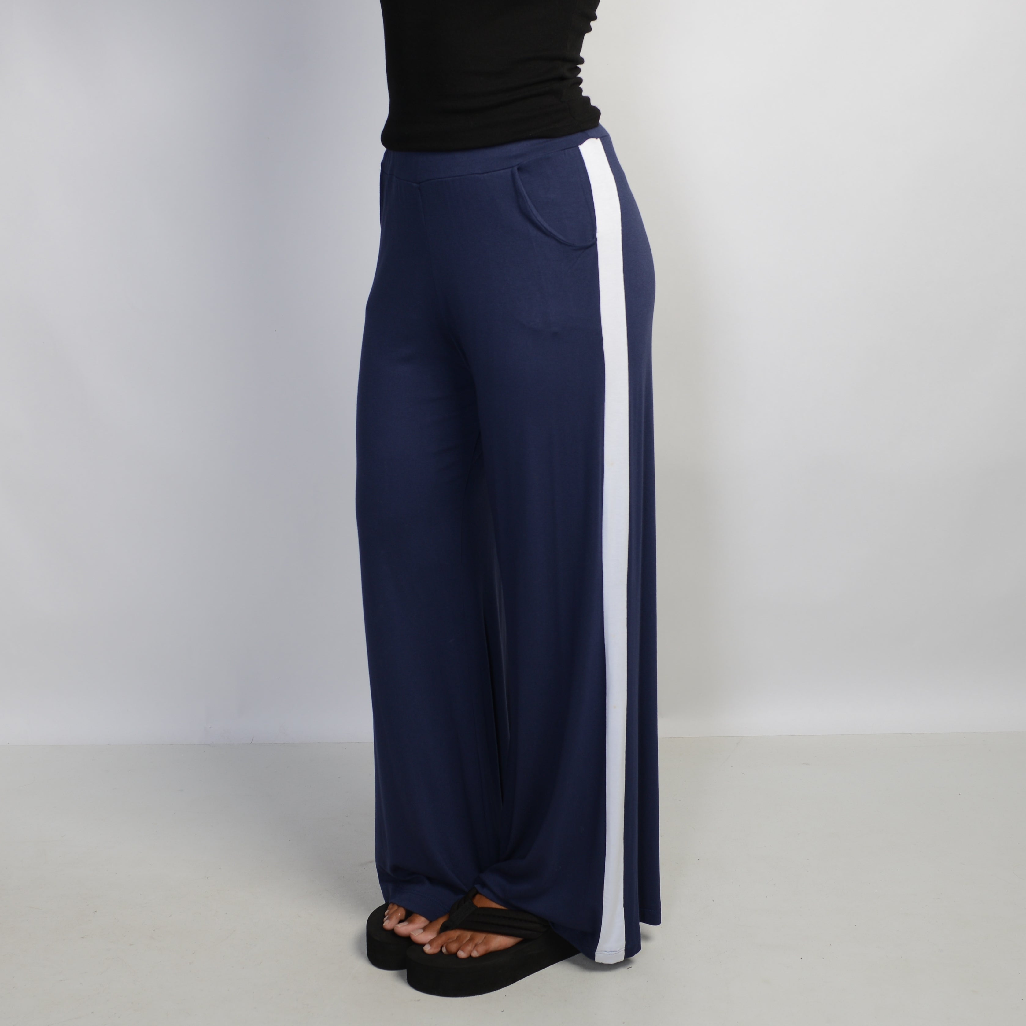 NAVY STRETCH LOUNGE PANTS
