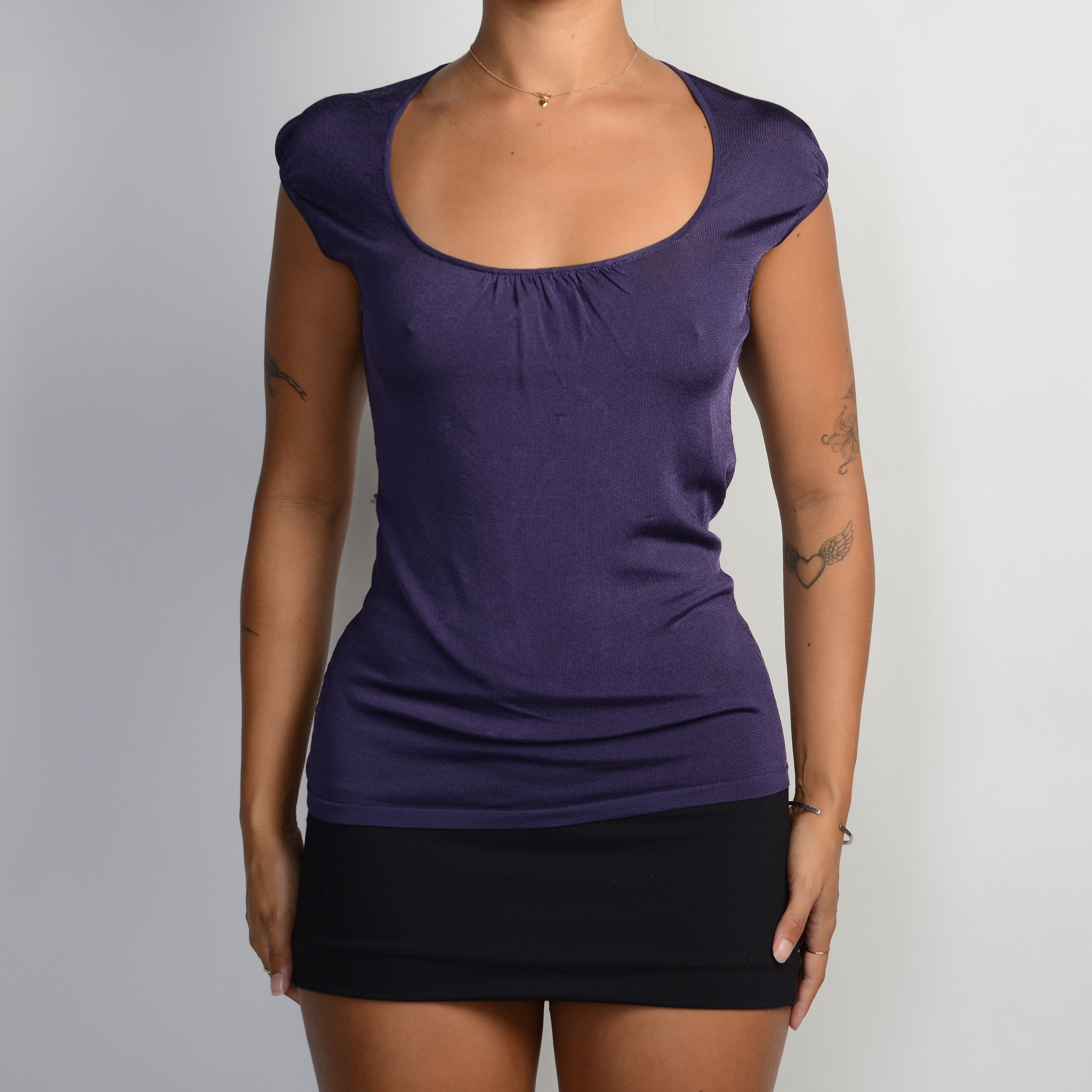 PURPLE KNIT TEE