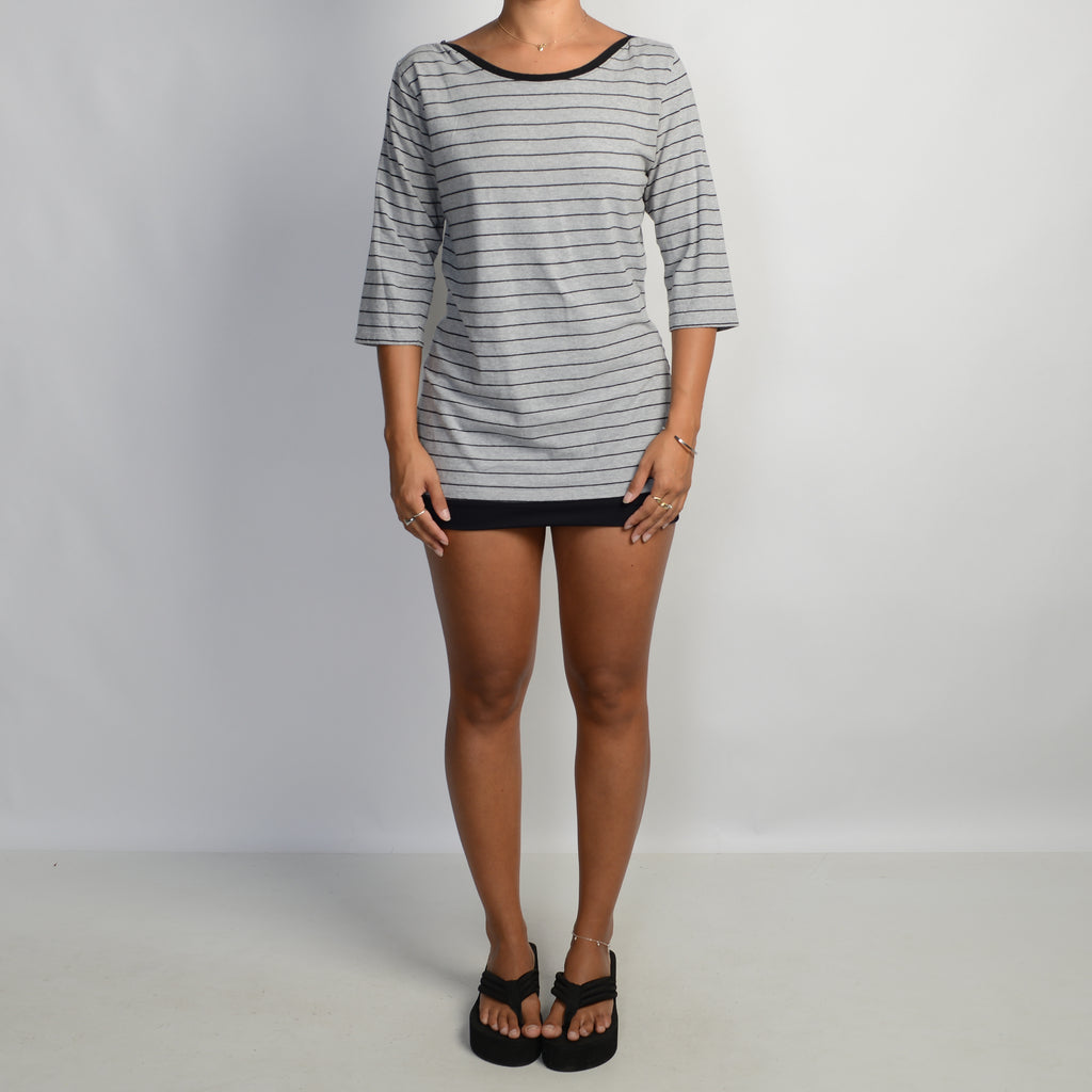 GREY STRIPE 3/4 SLEEVE TOP