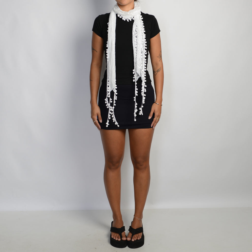 WHITE POM POM SCARF