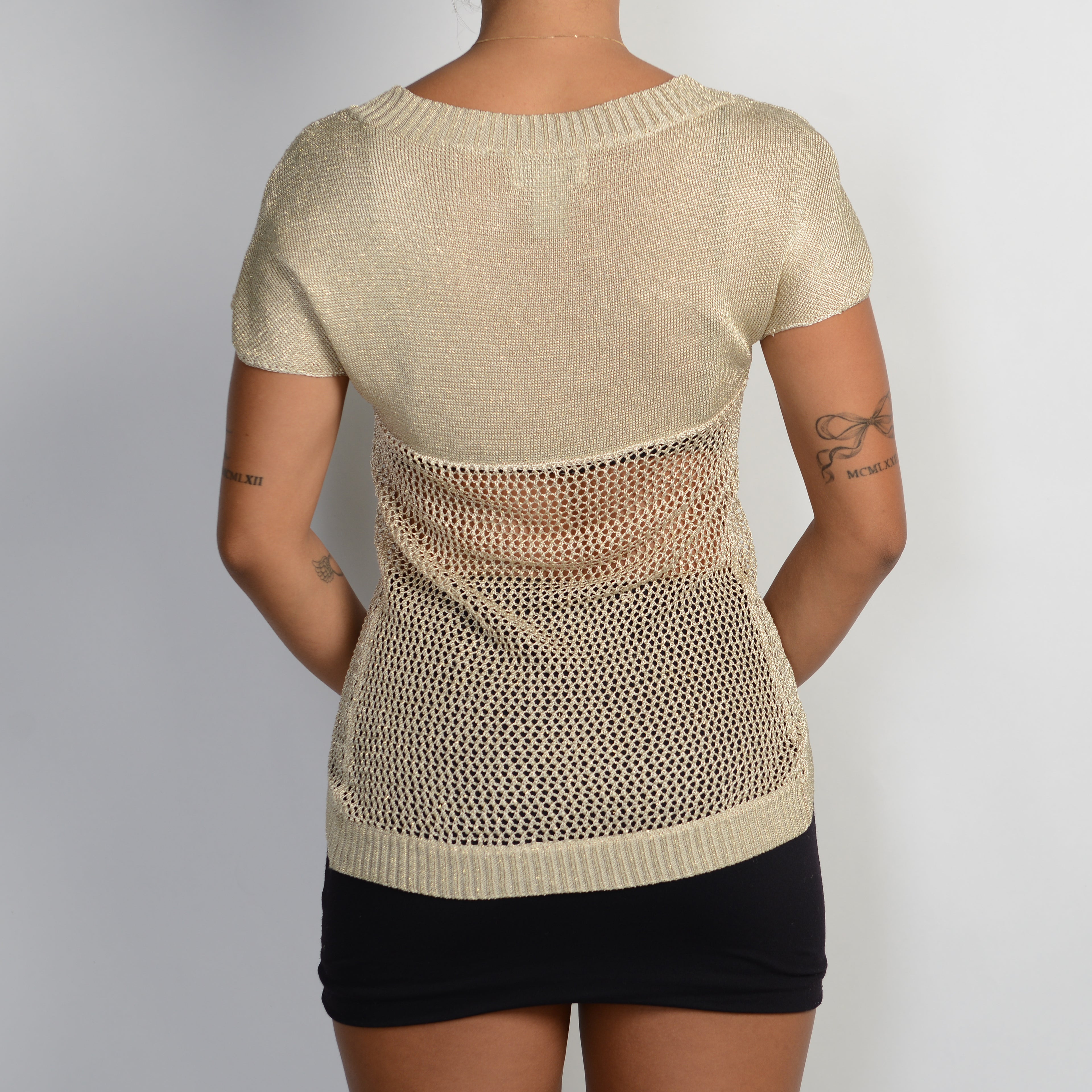 GOLD KNIT TOP