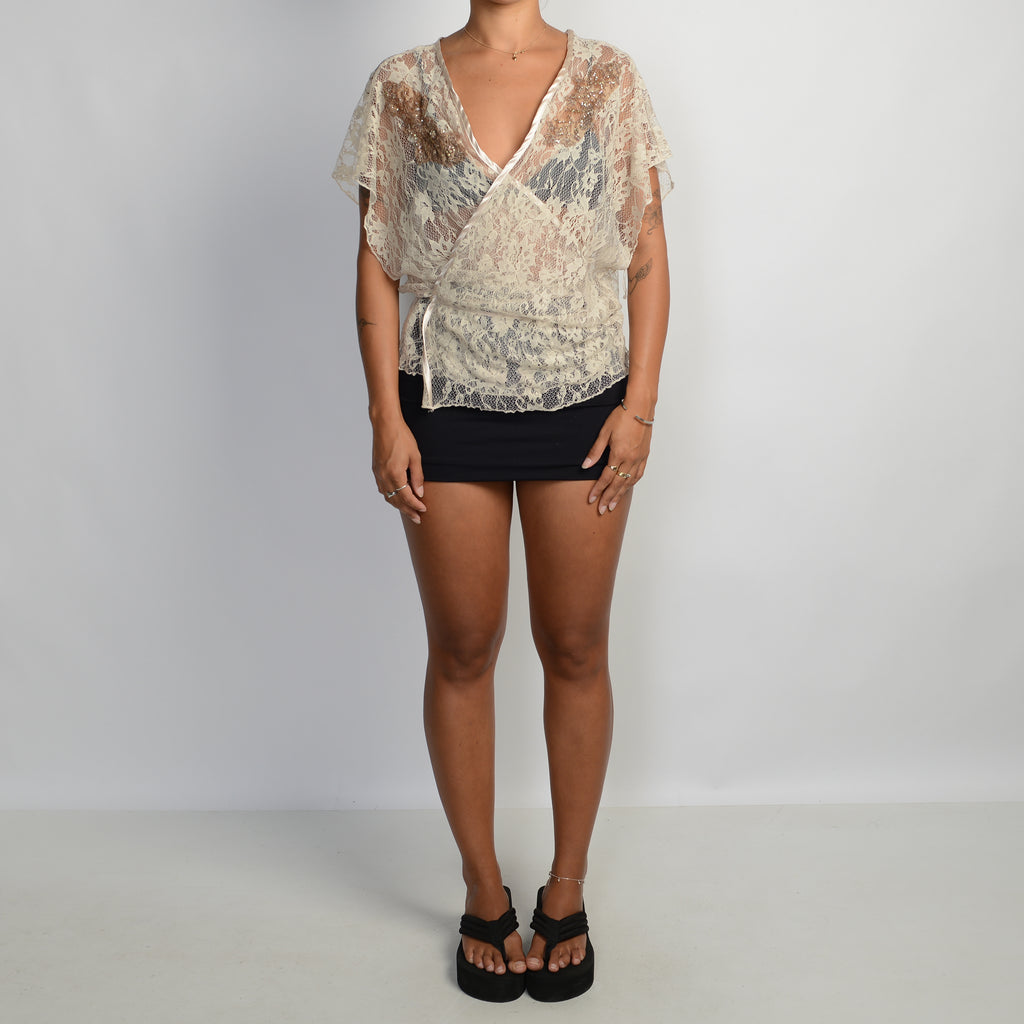 BEIGE LACE TIE TOP