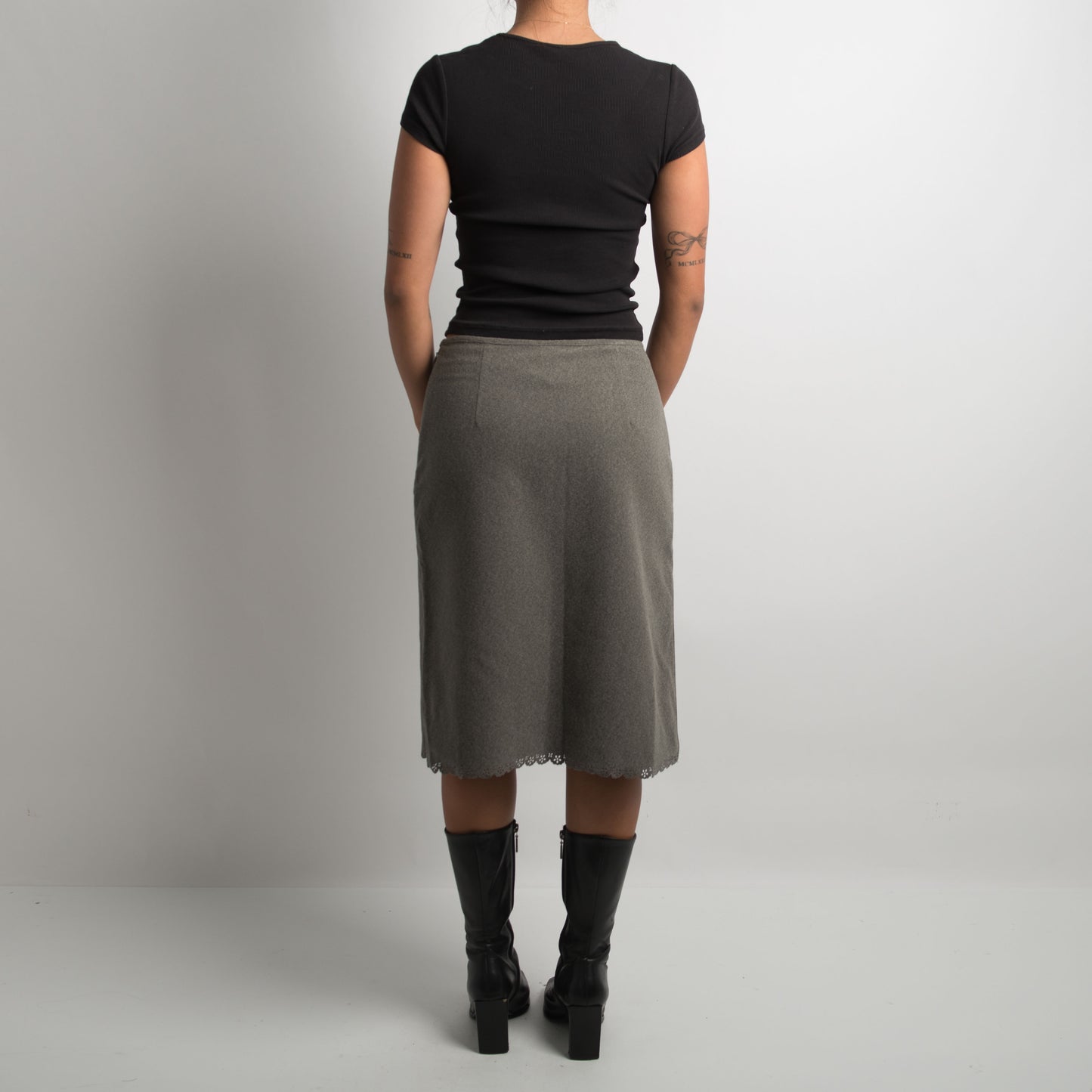 GREY MIDI SKIRT