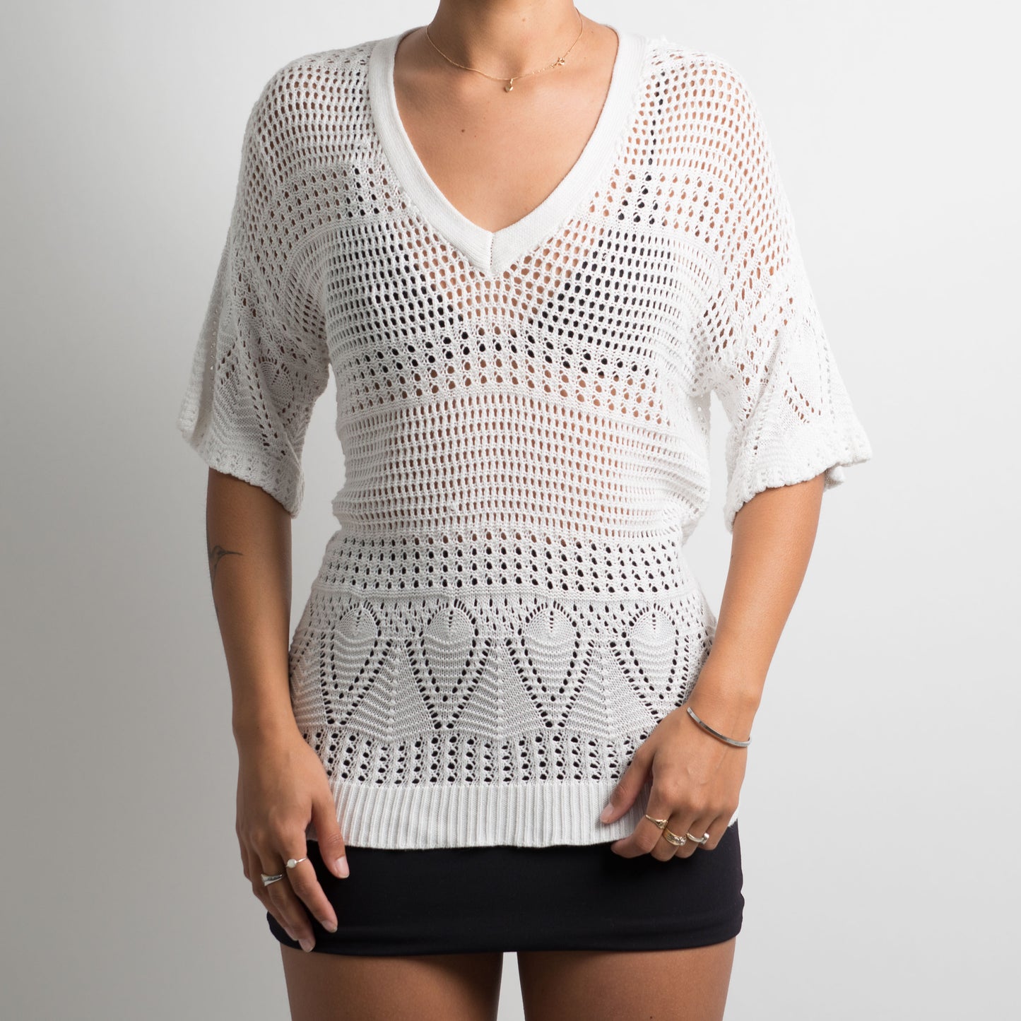 CHEMISE BLANCHE EN CROCHET