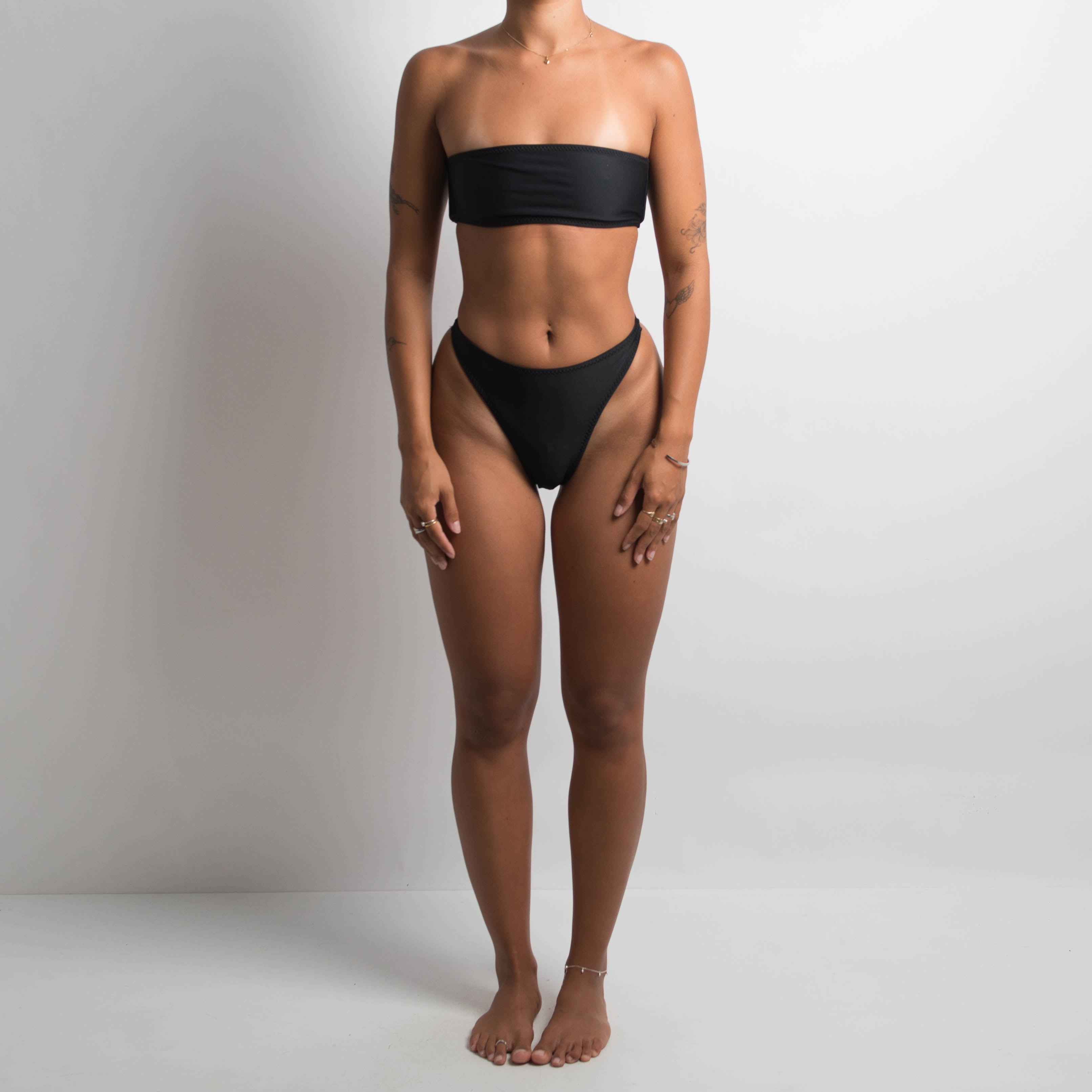 BLACK THONG BIKINI BOTTOM