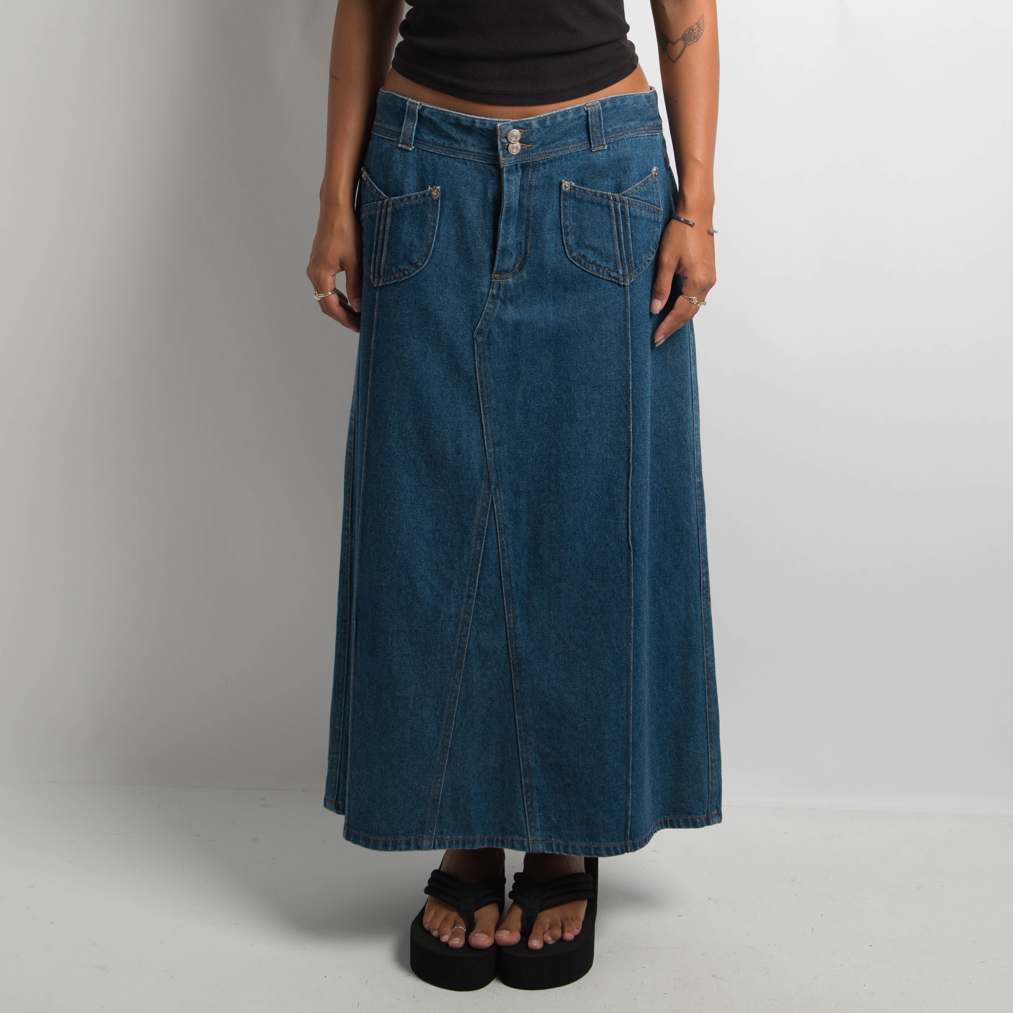 LONGLINE DENIM SKIRT
