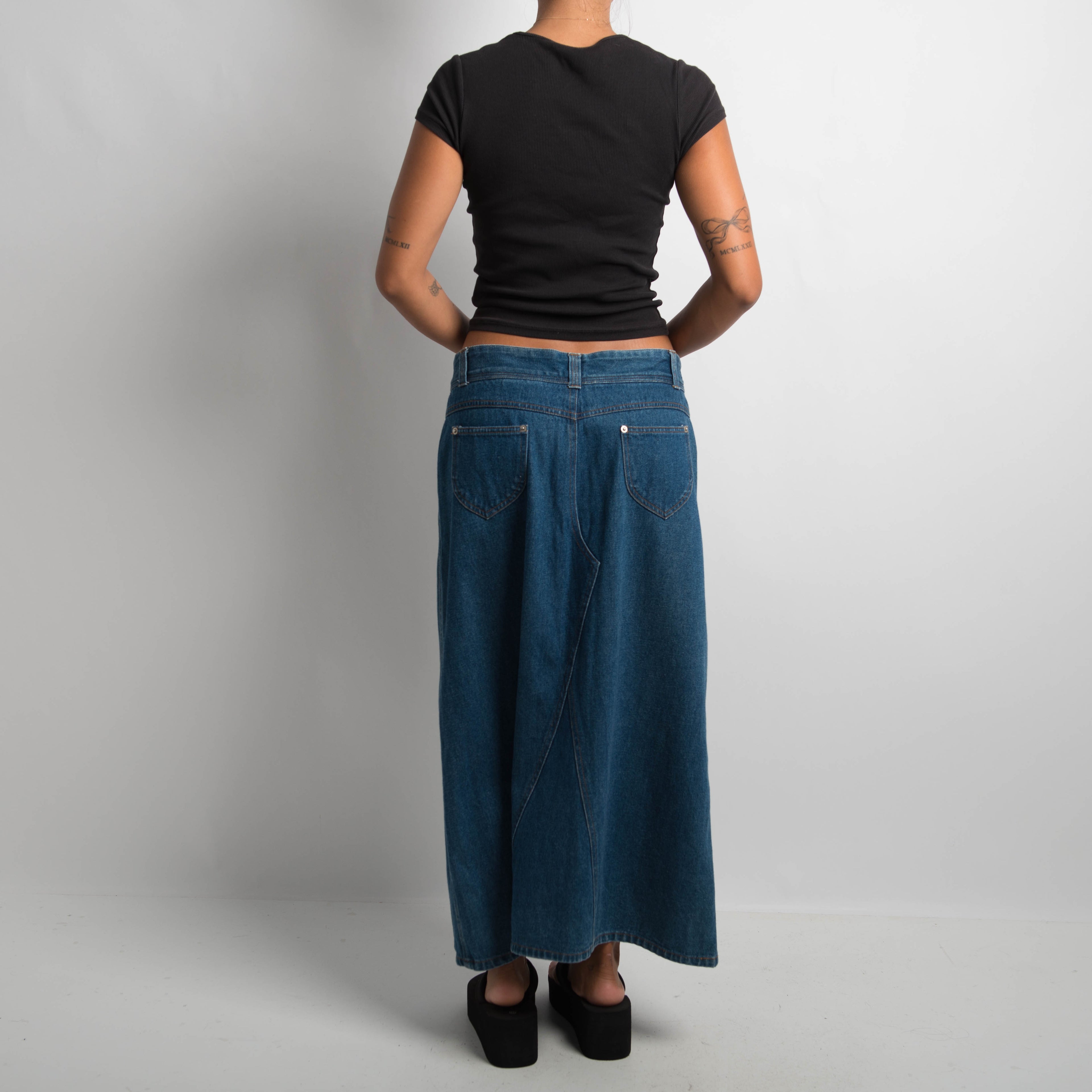 LONGLINE DENIM SKIRT