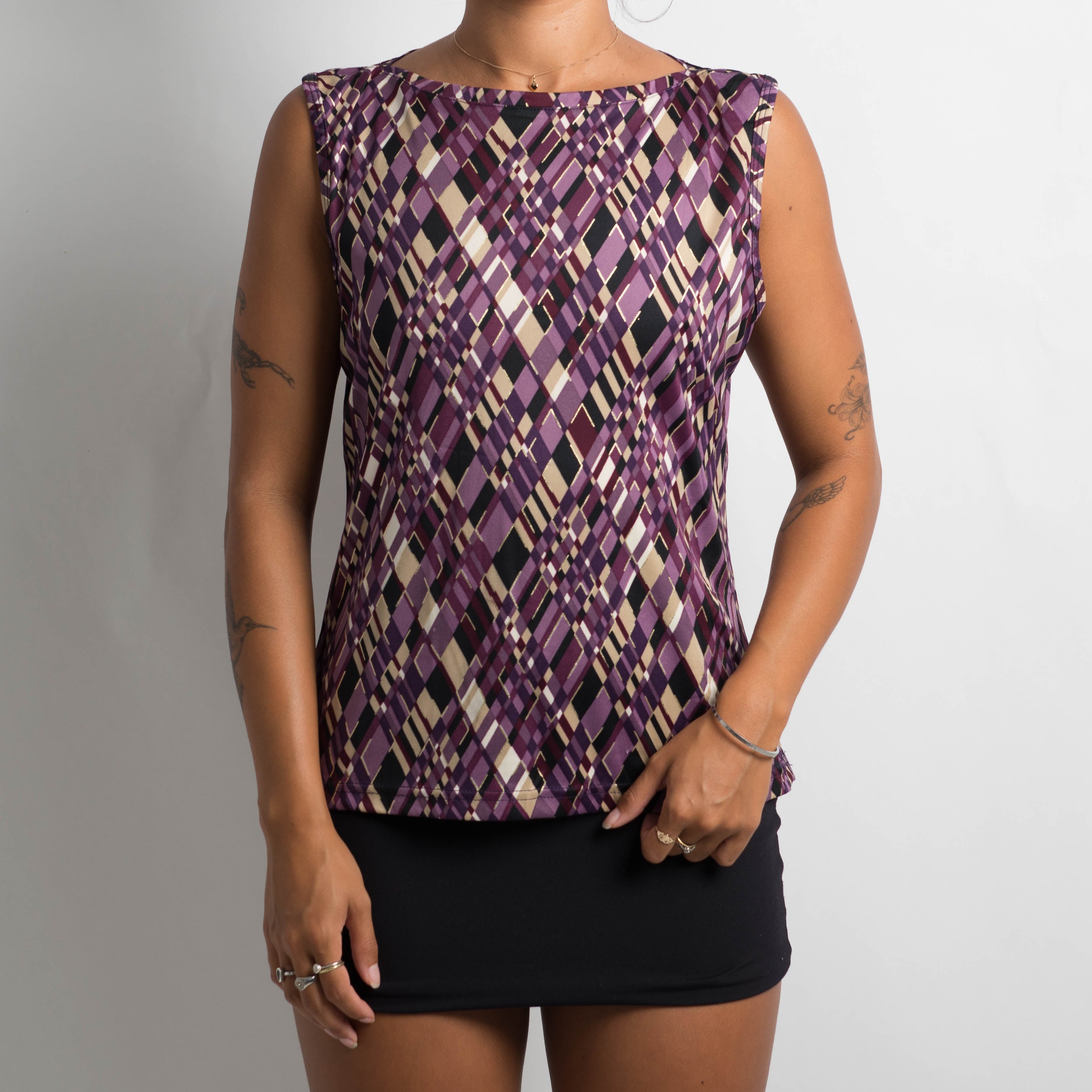 PATTERNED BOAT NECK TOP
