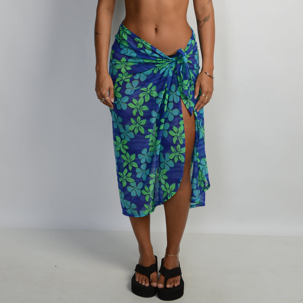 BLUE FLORAL MESH SARONG