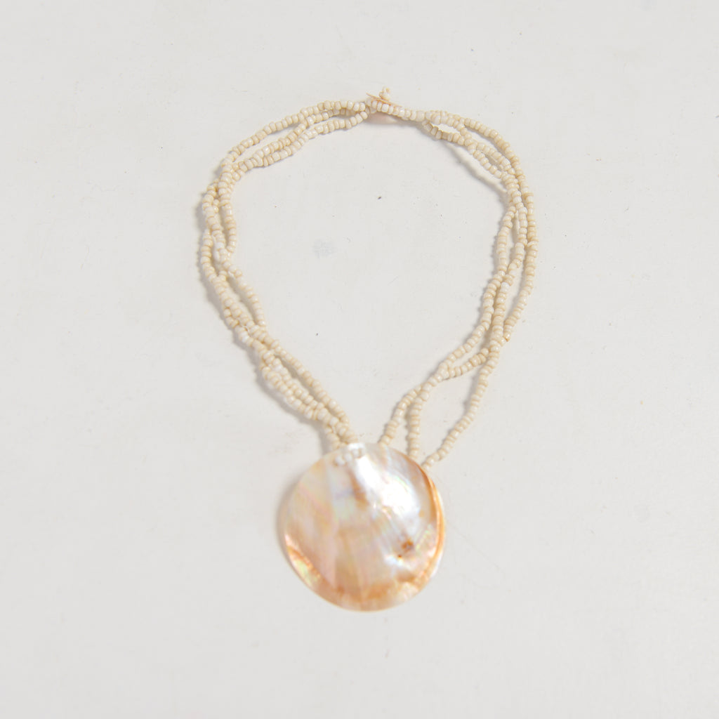 WHITE BEADED NECKLACE