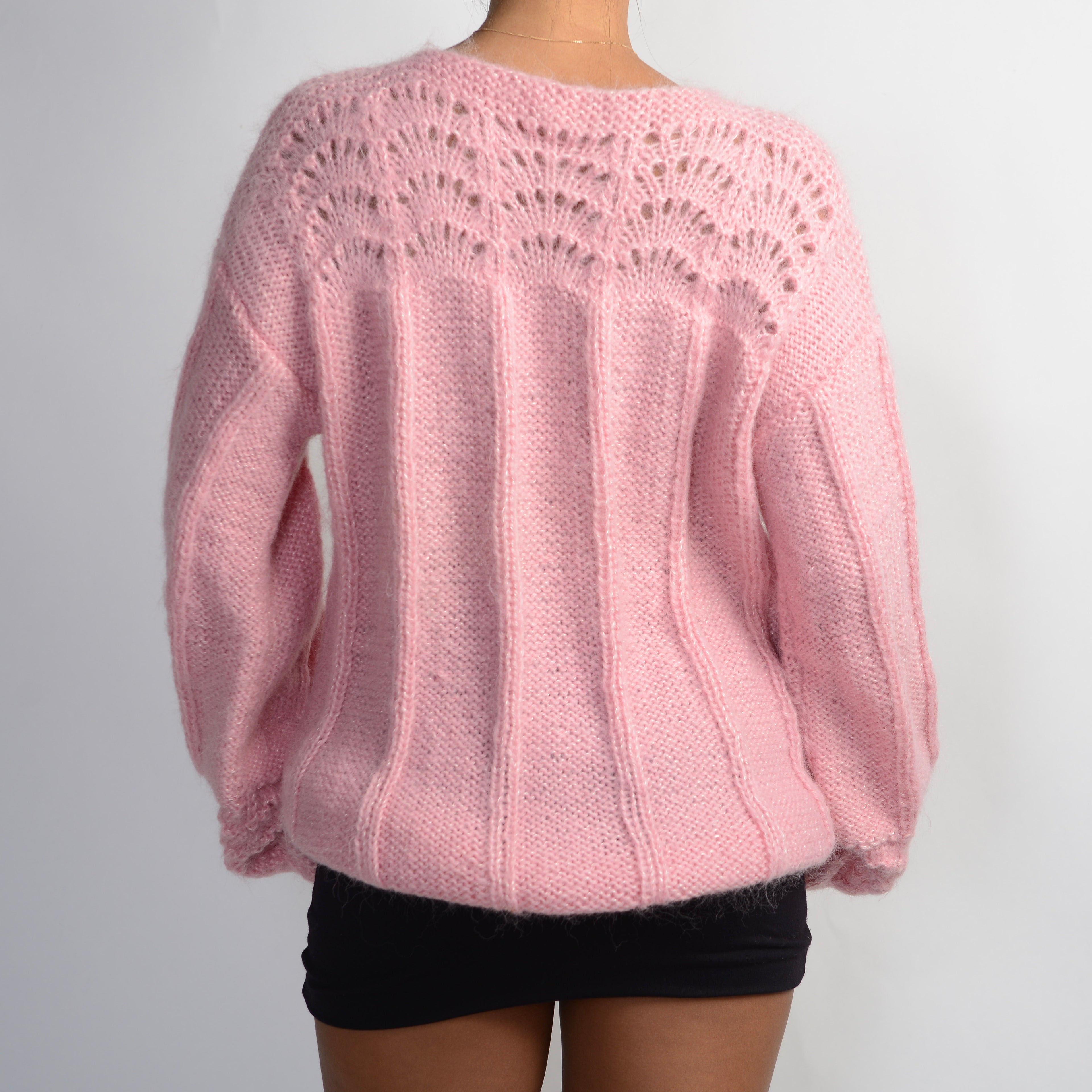 PINK KNIT SWEATER