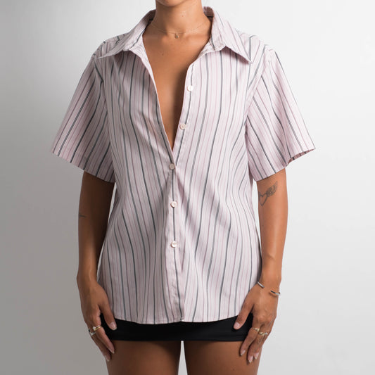 STRIPED SHORT SLEEVE BUTTON UP