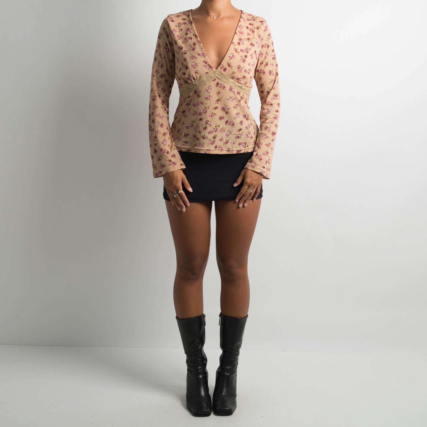 FLORAL MESH LONG SLEEVE