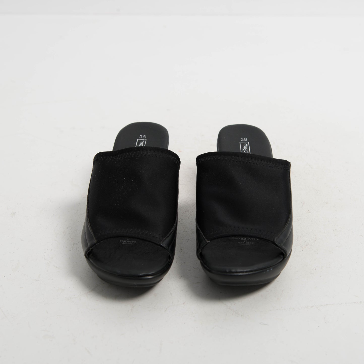 BLACK PLATFORM SLIDES