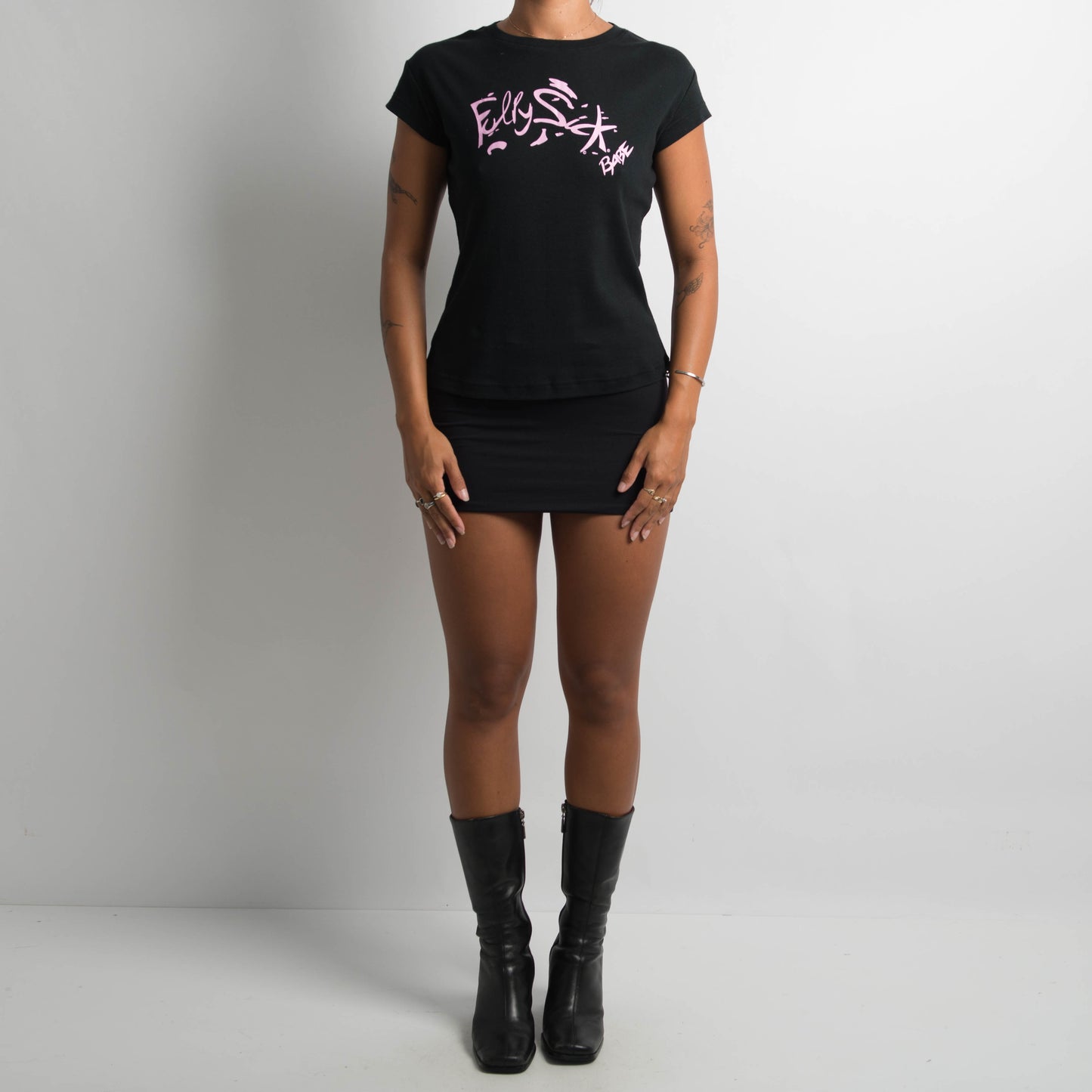 BLACK FULLY SICK BABY TEE