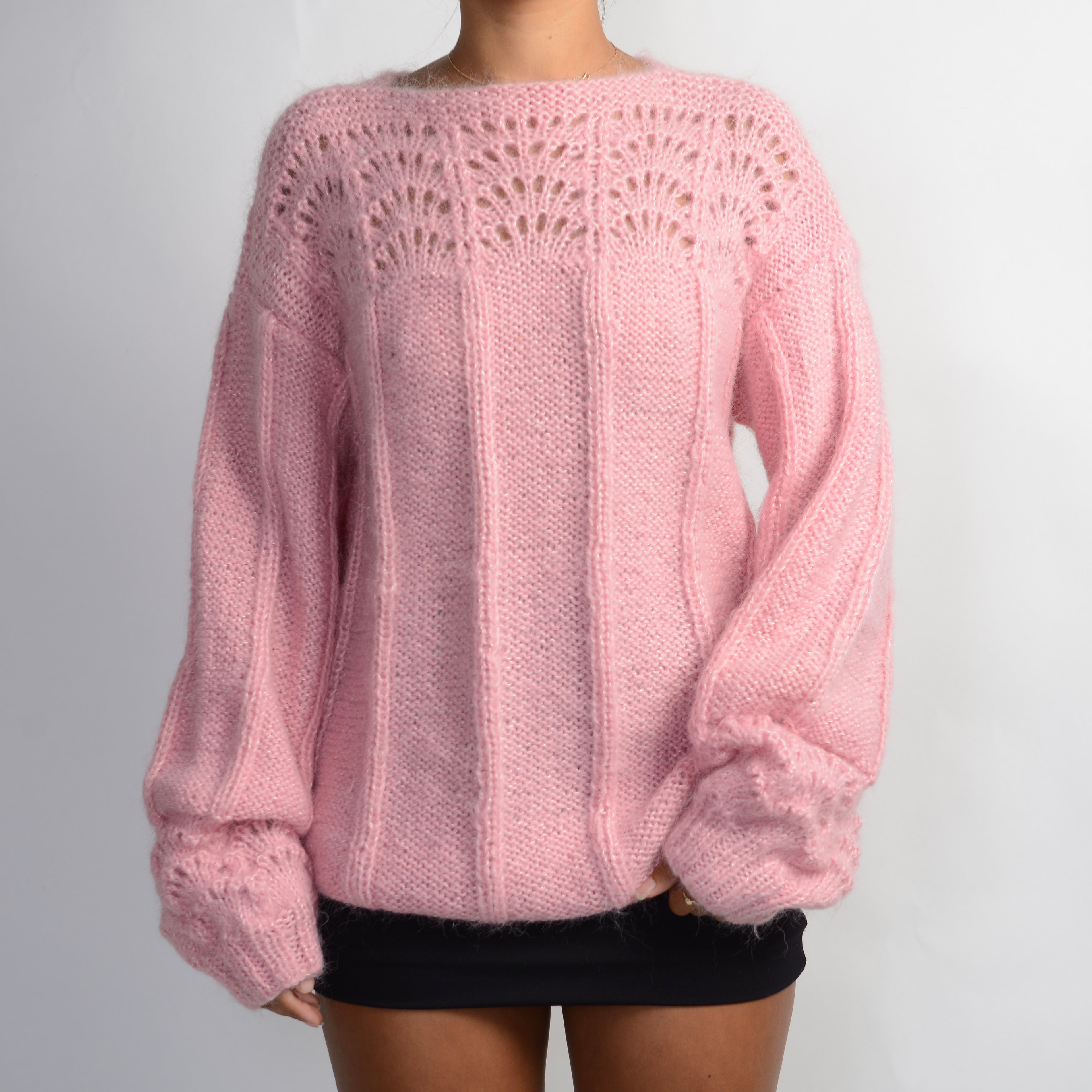 PINK KNIT SWEATER