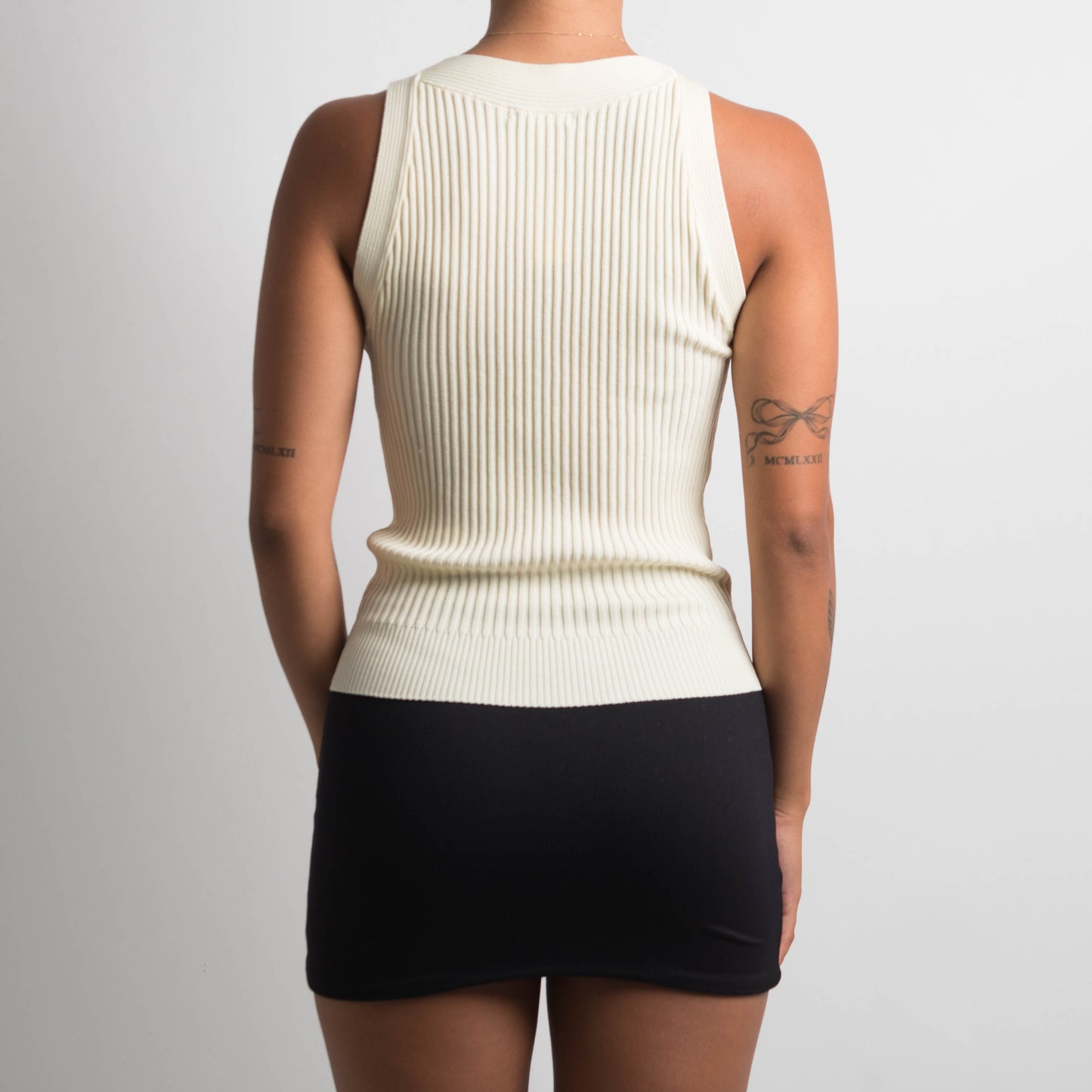 PALE YELLOW RIBBED TANK TOP