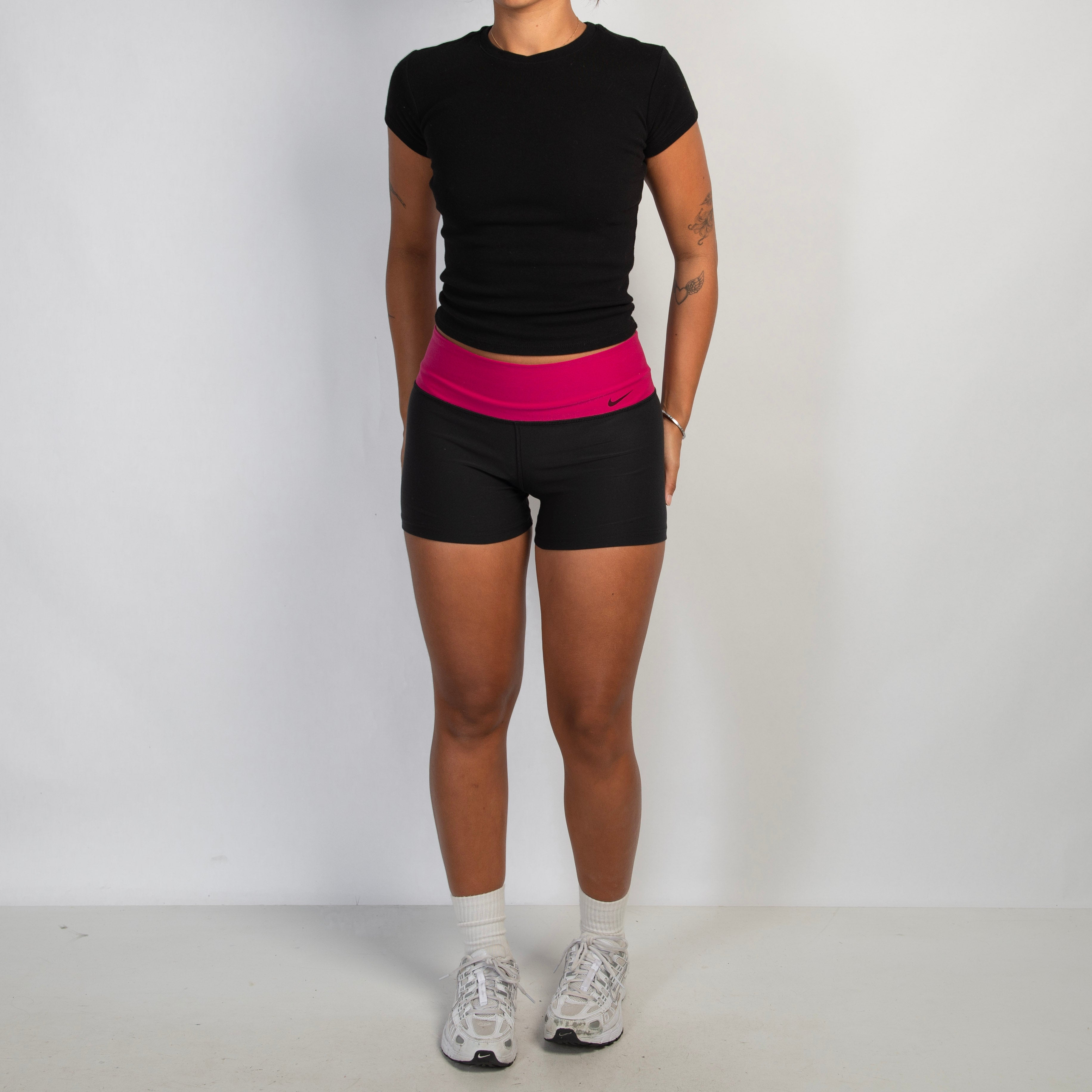 RASPBERRY BIKE SHORTS