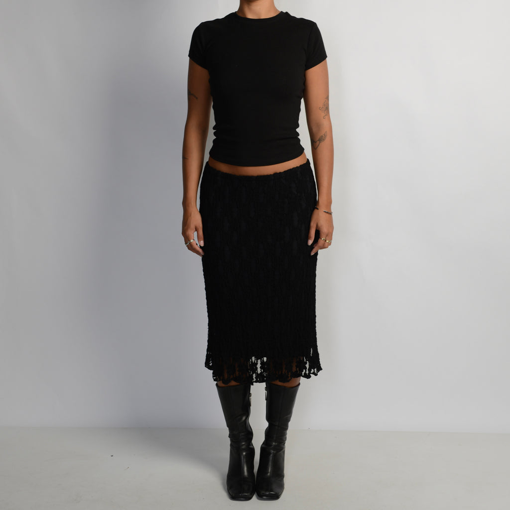 BLACK LACE SKIRT