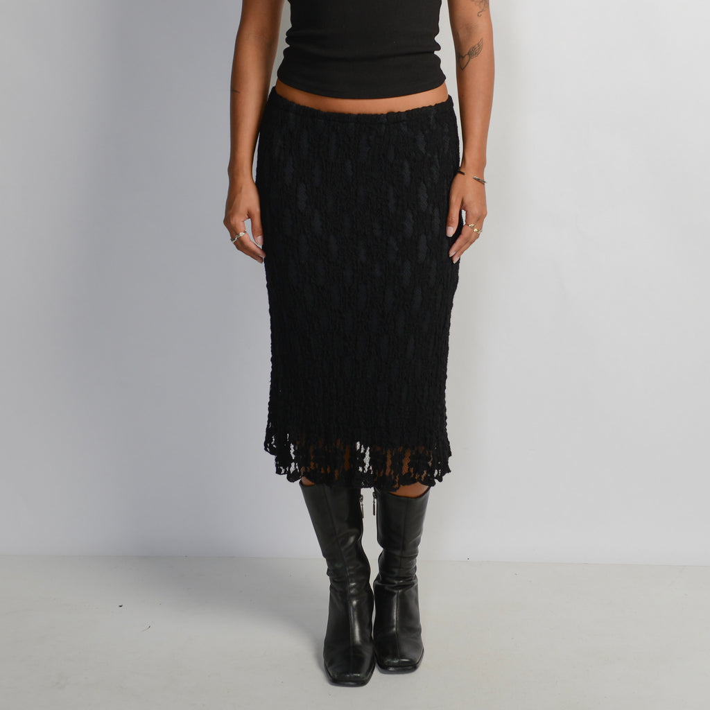 BLACK LACE SKIRT