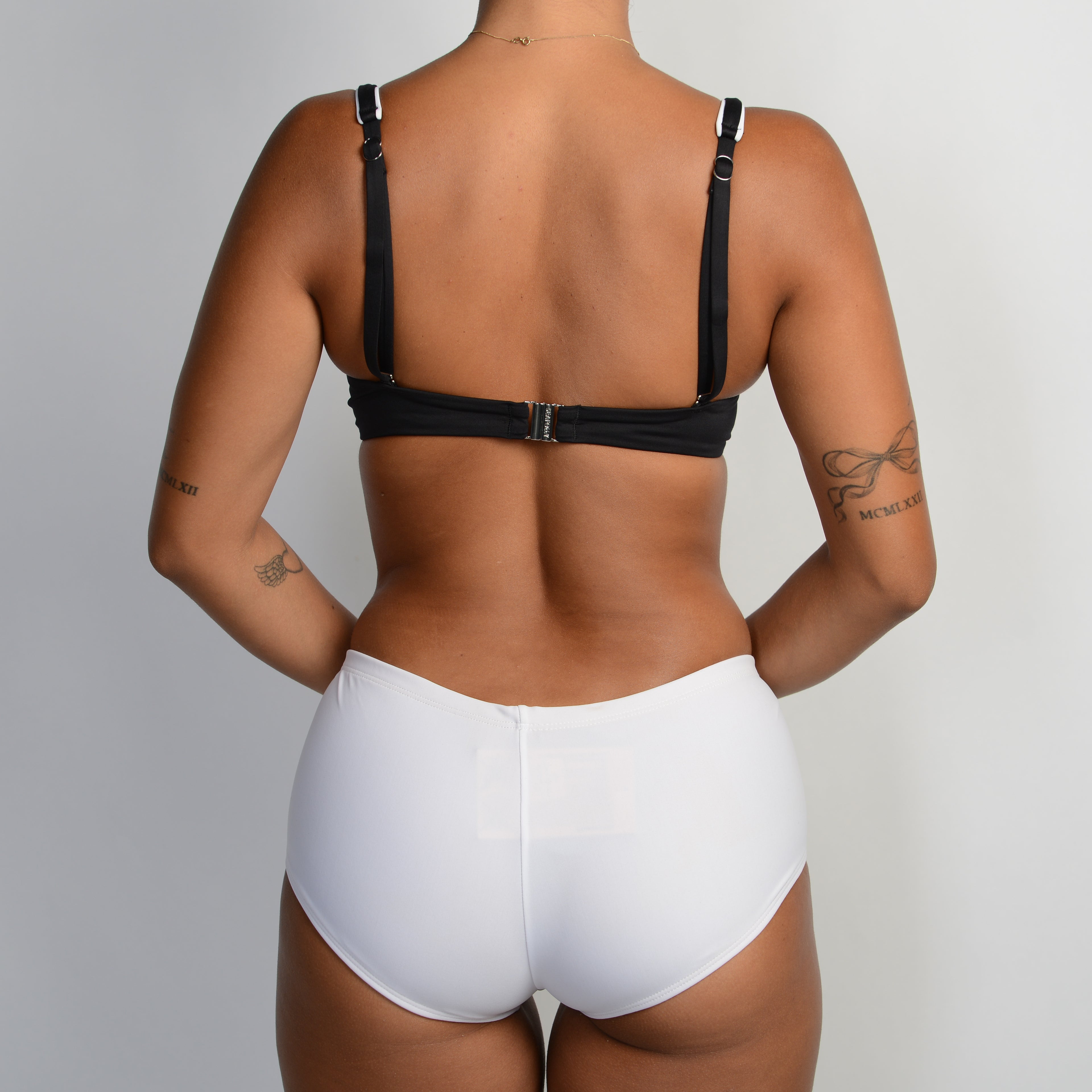 BLACK UNDERWIRE BIKINI TOP